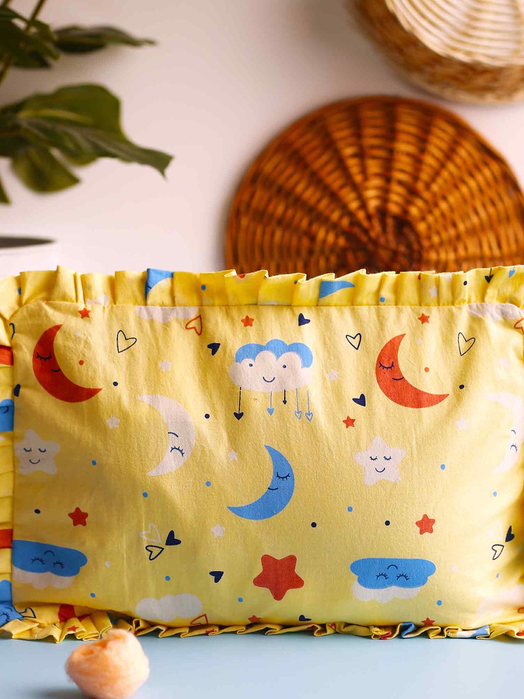 

SuperBottoms Infants Printed Pure Cotton Mustard Seed Pillow With Wipes, Yellow