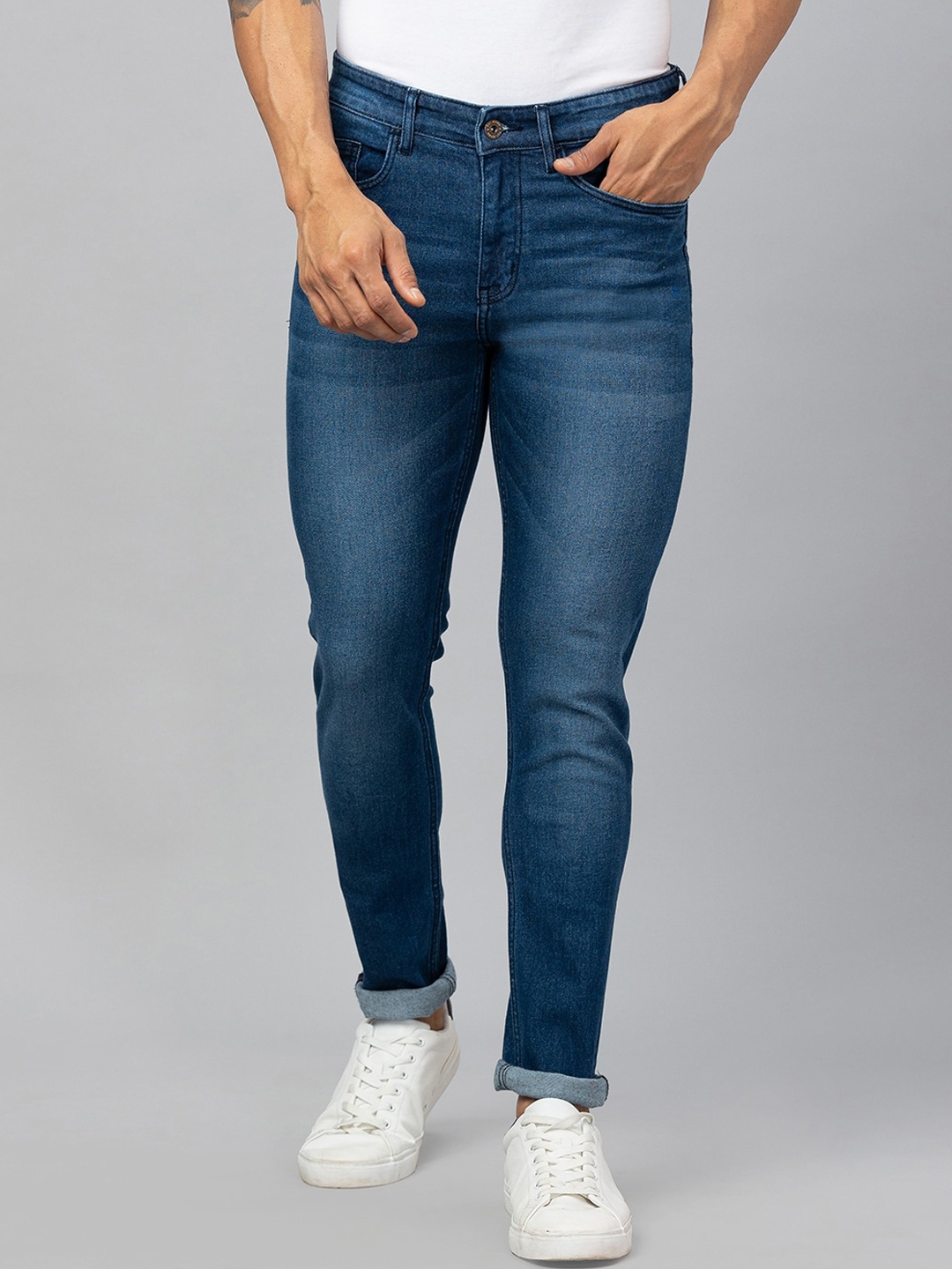 

Globus Men Tapered Fit Light Fade Mid Rise Stretchable Jeans, Blue
