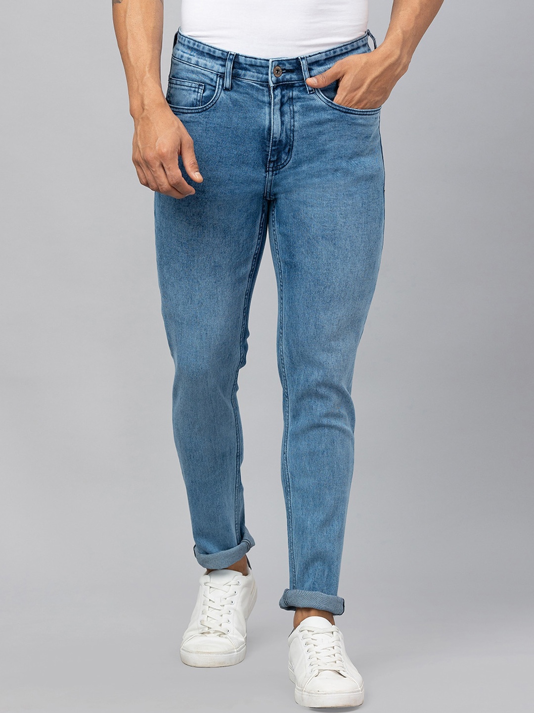 

Globus Men Tapered Fit Light Fade Mid Rise Stretchable Jeans, Blue