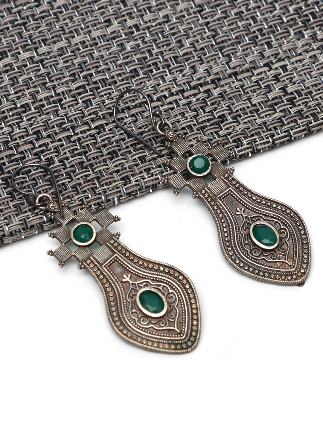 

Ozanoo Brass-Plated Teardrop Shaped Stone Studded Drop Earrings, Green