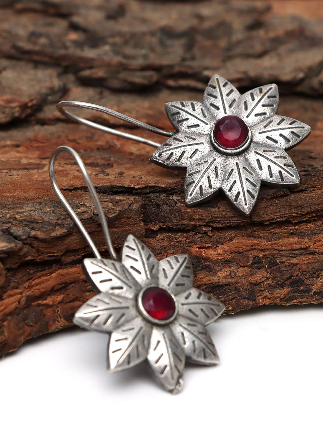 

Ozanoo Brass Plated Floral Stone Studded Drop Earrings, Red