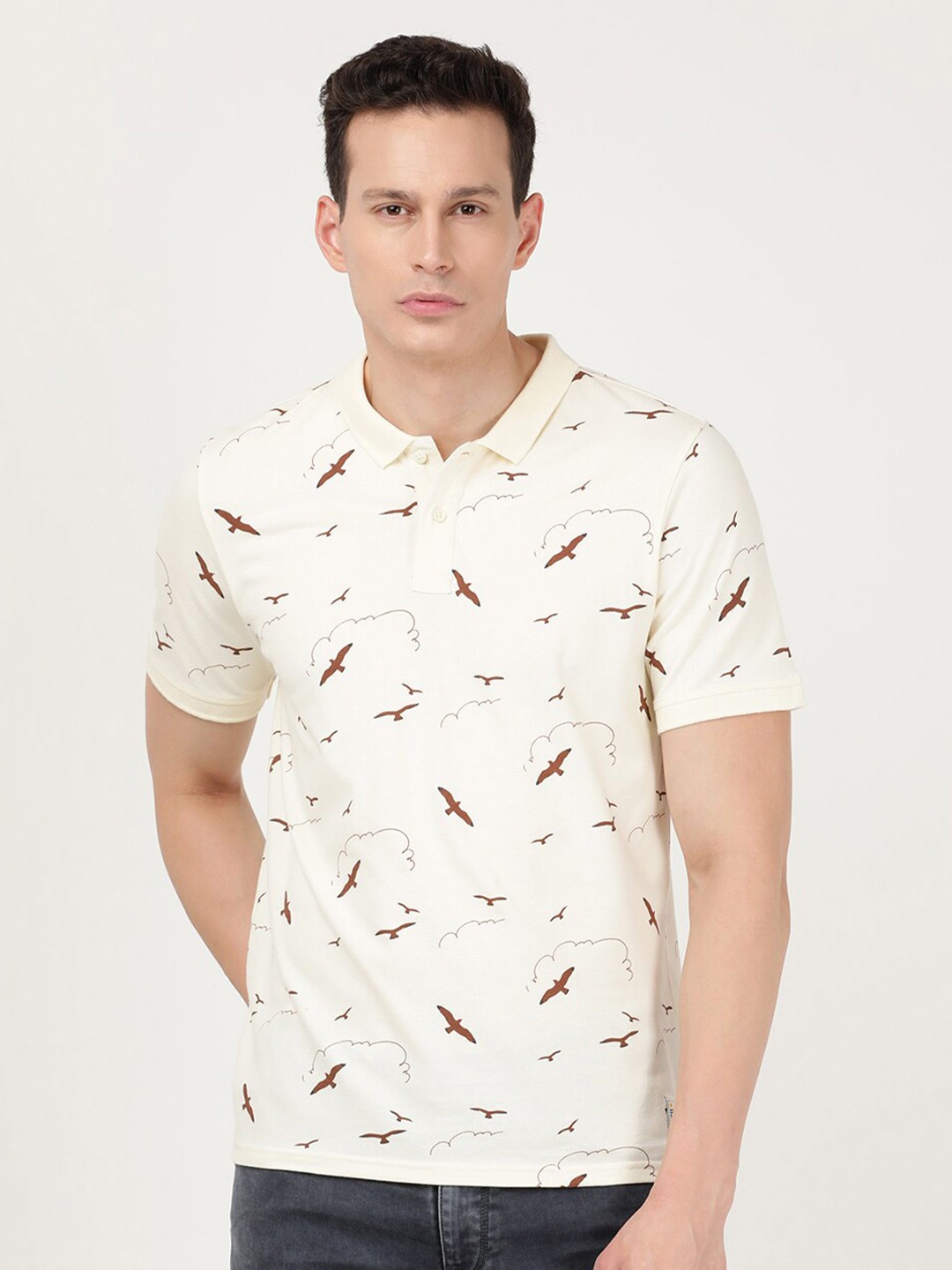 

Lee Men Printed Polo Collar Cotton T-shirt, Cream