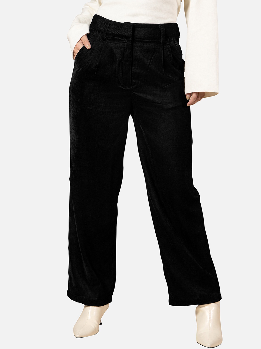 

NEOFAA Women Loose Fit Velvet Formal Trousers, Black