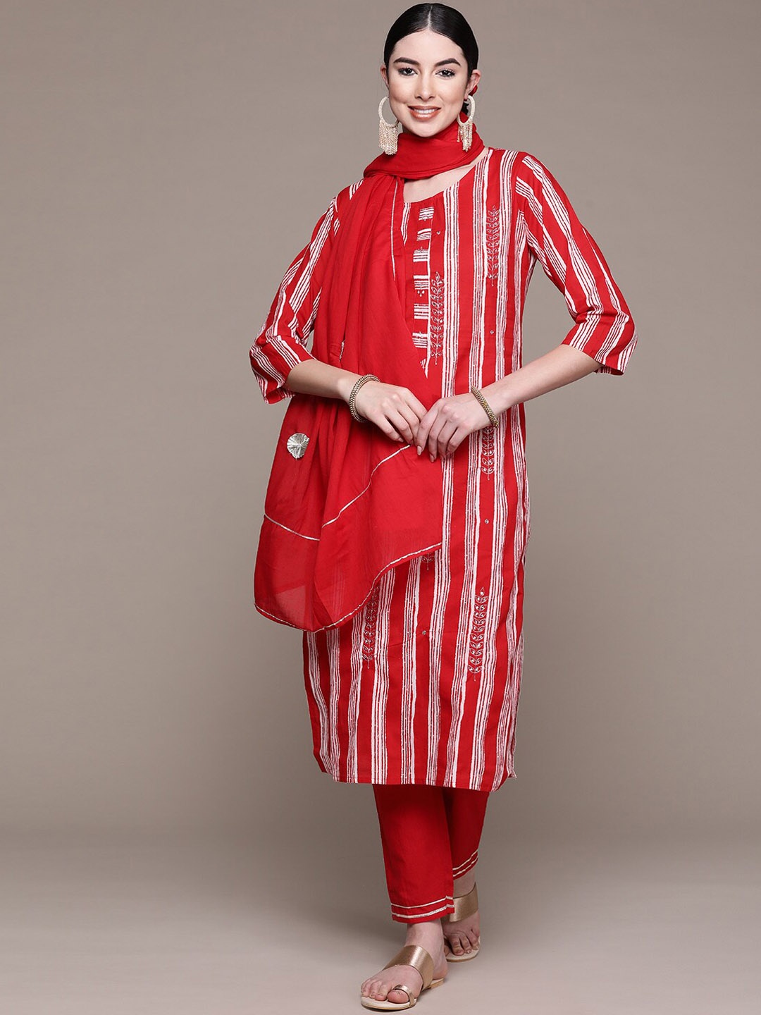

Anubhutee Embroidered Pure Cotton Straight Kurta with Trousers & With Dupatta, Red