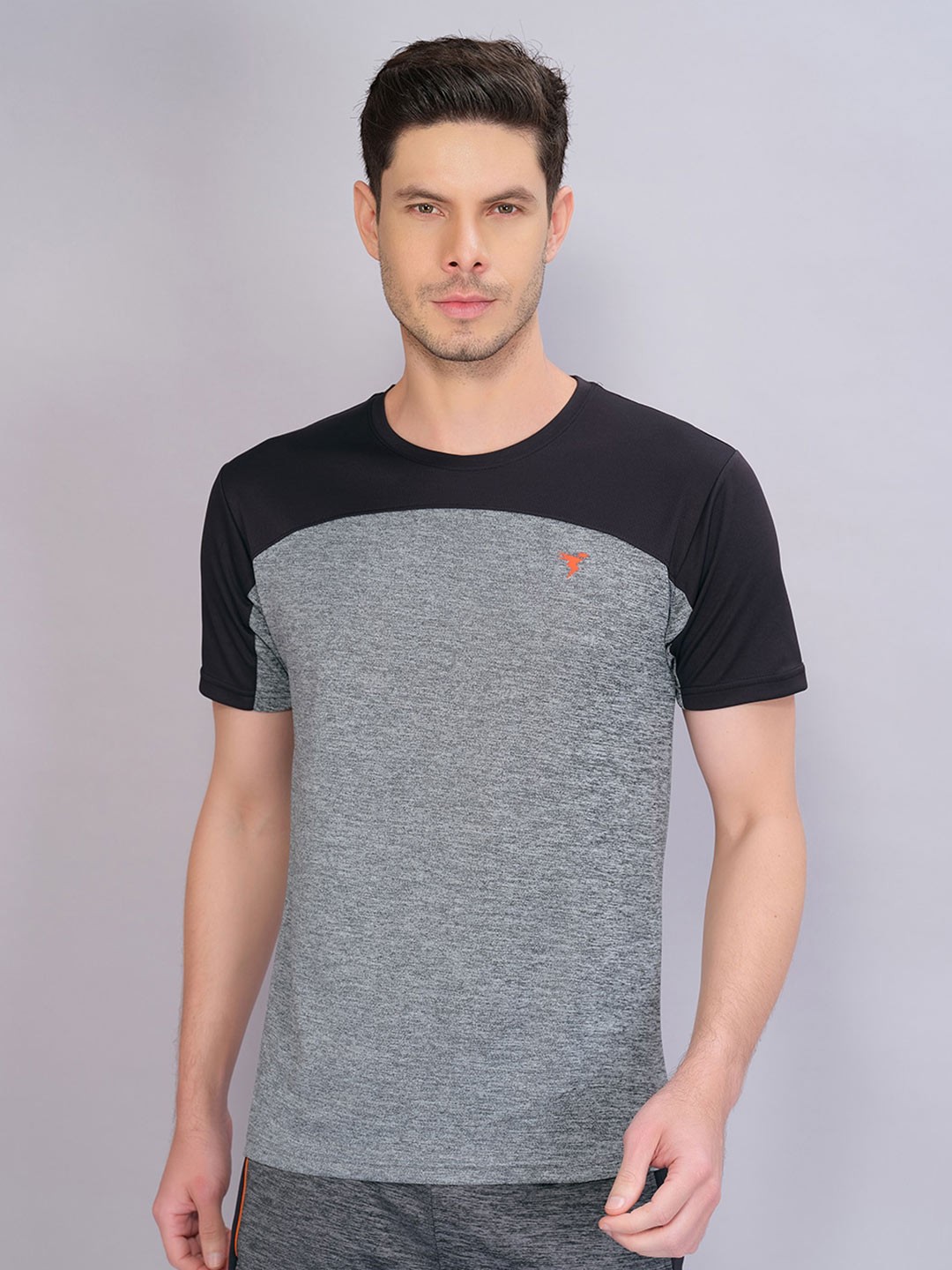 

Technosport Men Black Colourblocked Antimicrobial Active T-shirt, Grey melange