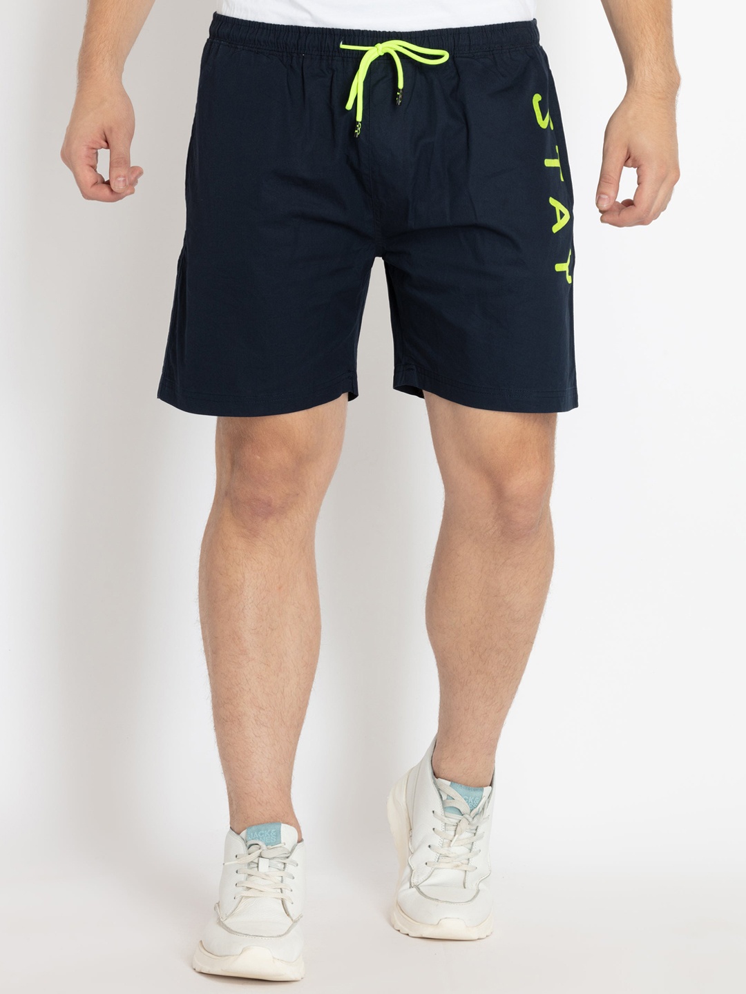 

Status Quo Men Printed Shorts, Navy blue