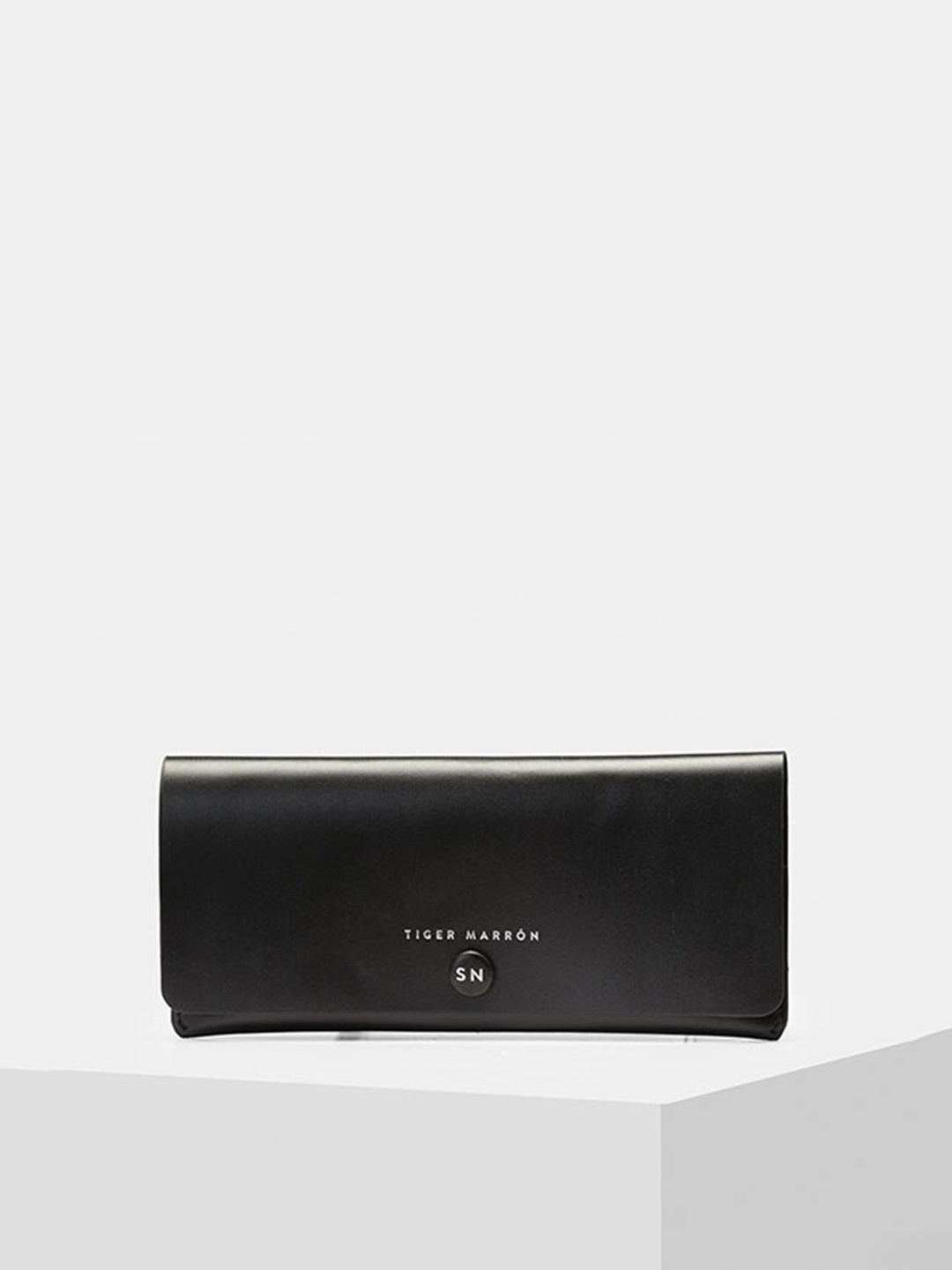 

TIGER MARRON Women Leather Envelope Wallet with SD Card Holder, Black