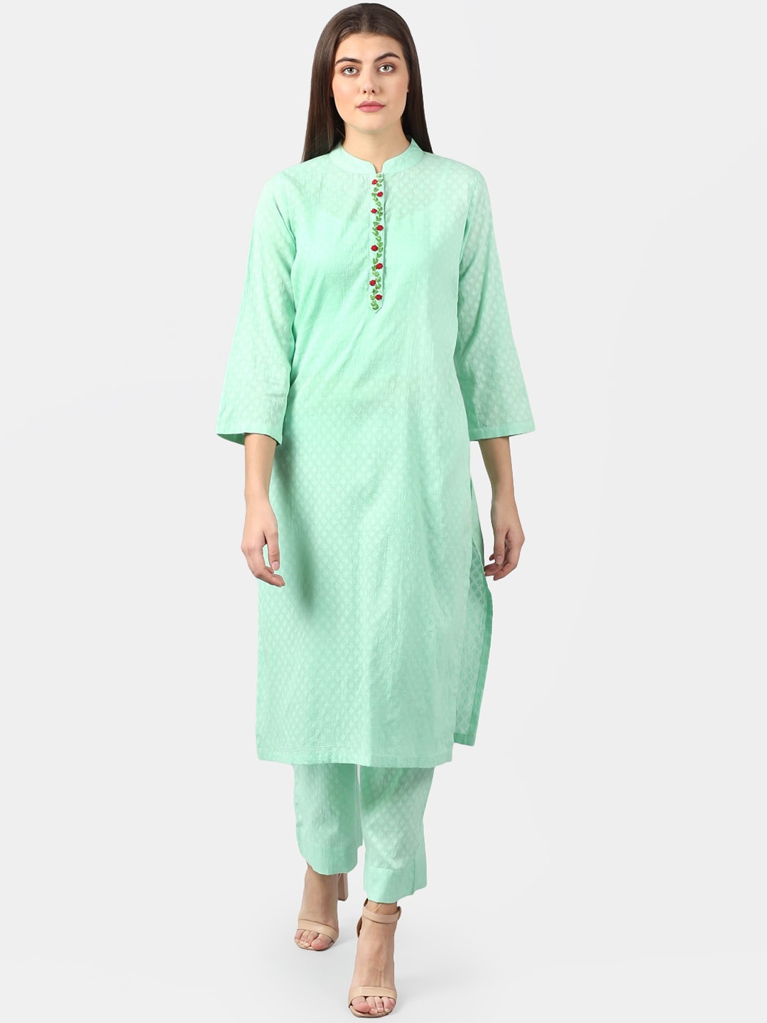 

DART STUDIO Yoke Design Thread Work Pure Cotton Kurta, Sea green