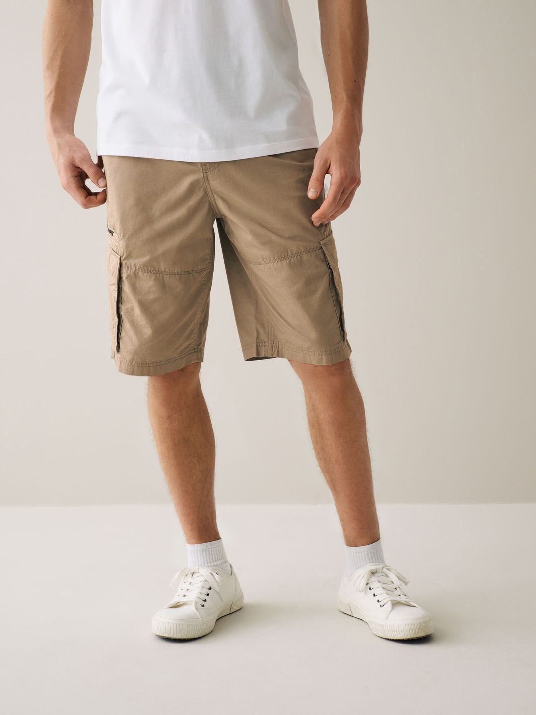 

NEXT Men Pure Cotton Mid-Rise Cargo Shorts With Adjustable Belt, Beige