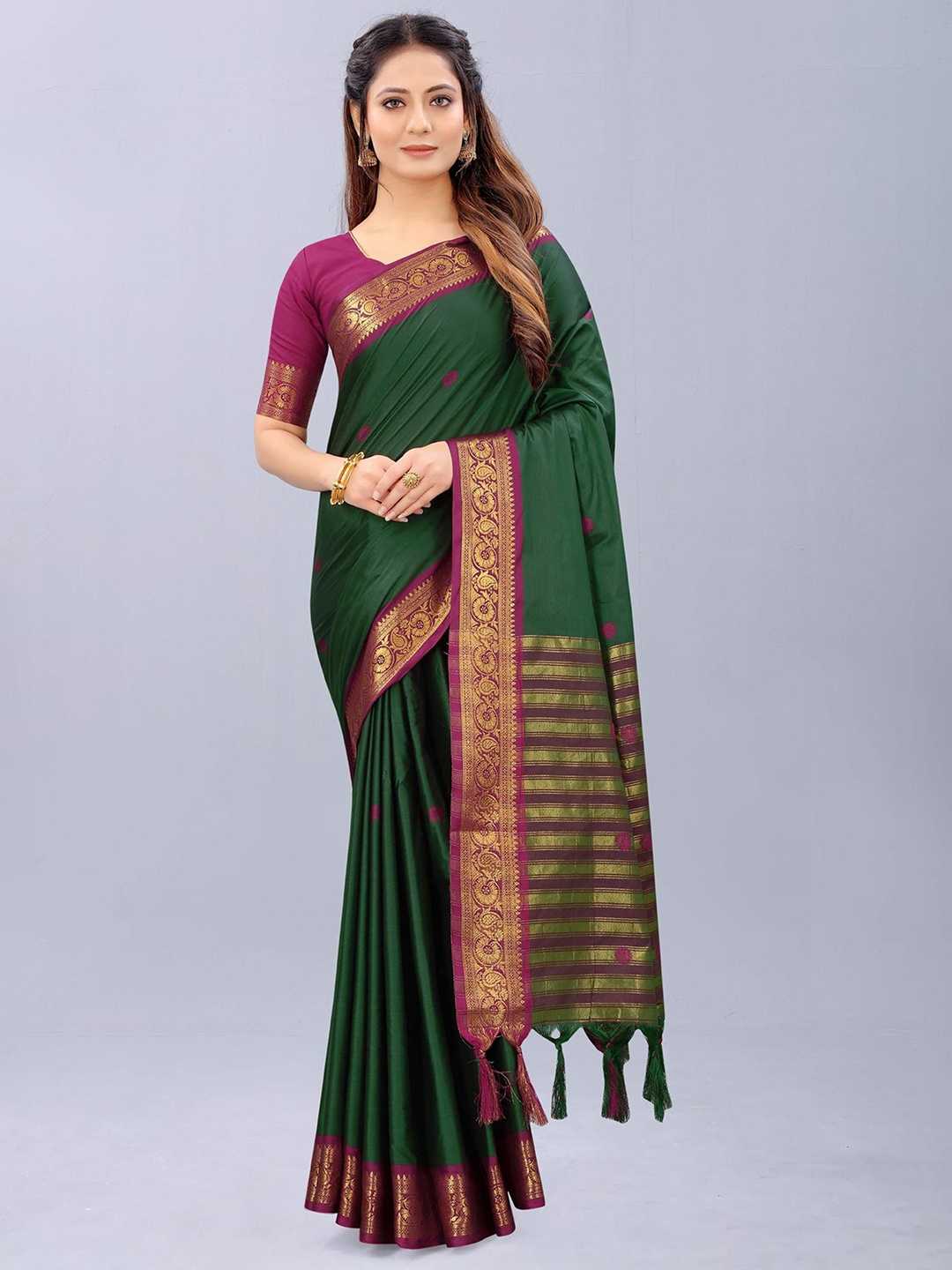 

Paramparik Textile Ethnic Motifs Zari Pure Silk Dharmavaram Saree, Green