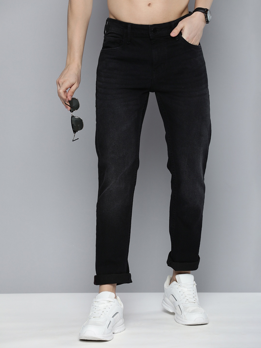 

HERE&NOW Men Slim Fit Light Fade Stretchable Jeans, Charcoal