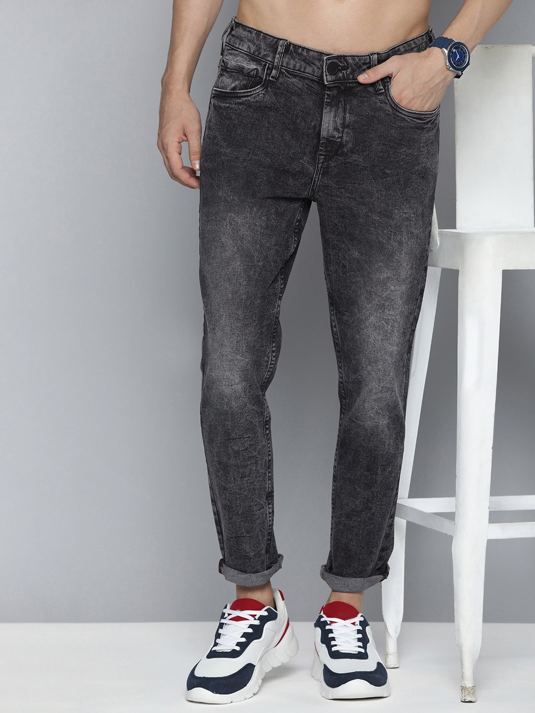

HERE&NOW Men Tapered Fit Heavy Fade Stretchable Jeans, Black