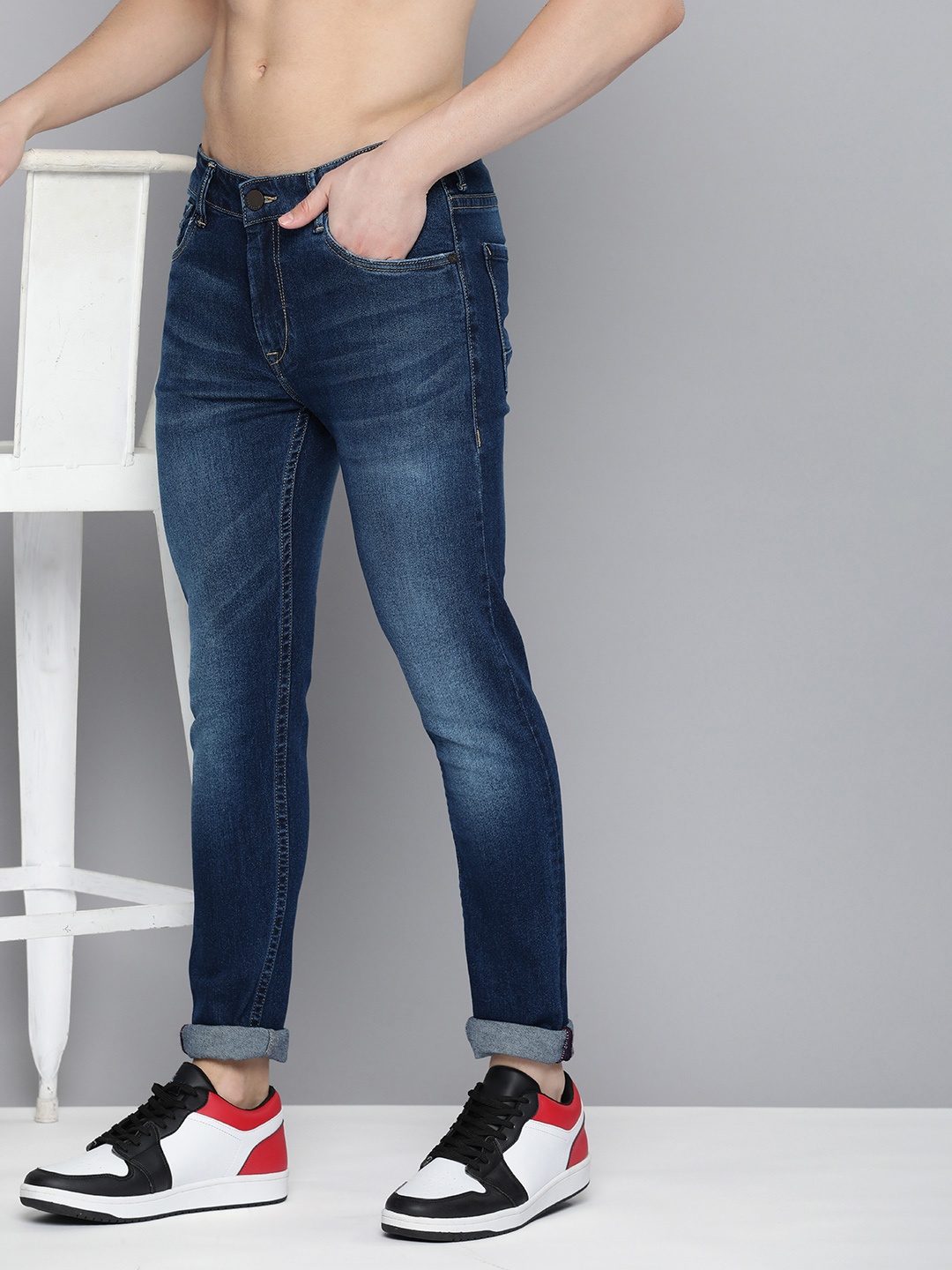 

HERE&NOW Men Mid-Rise Skinny Fit Heavy Fade Stretchable Jeans, Navy blue