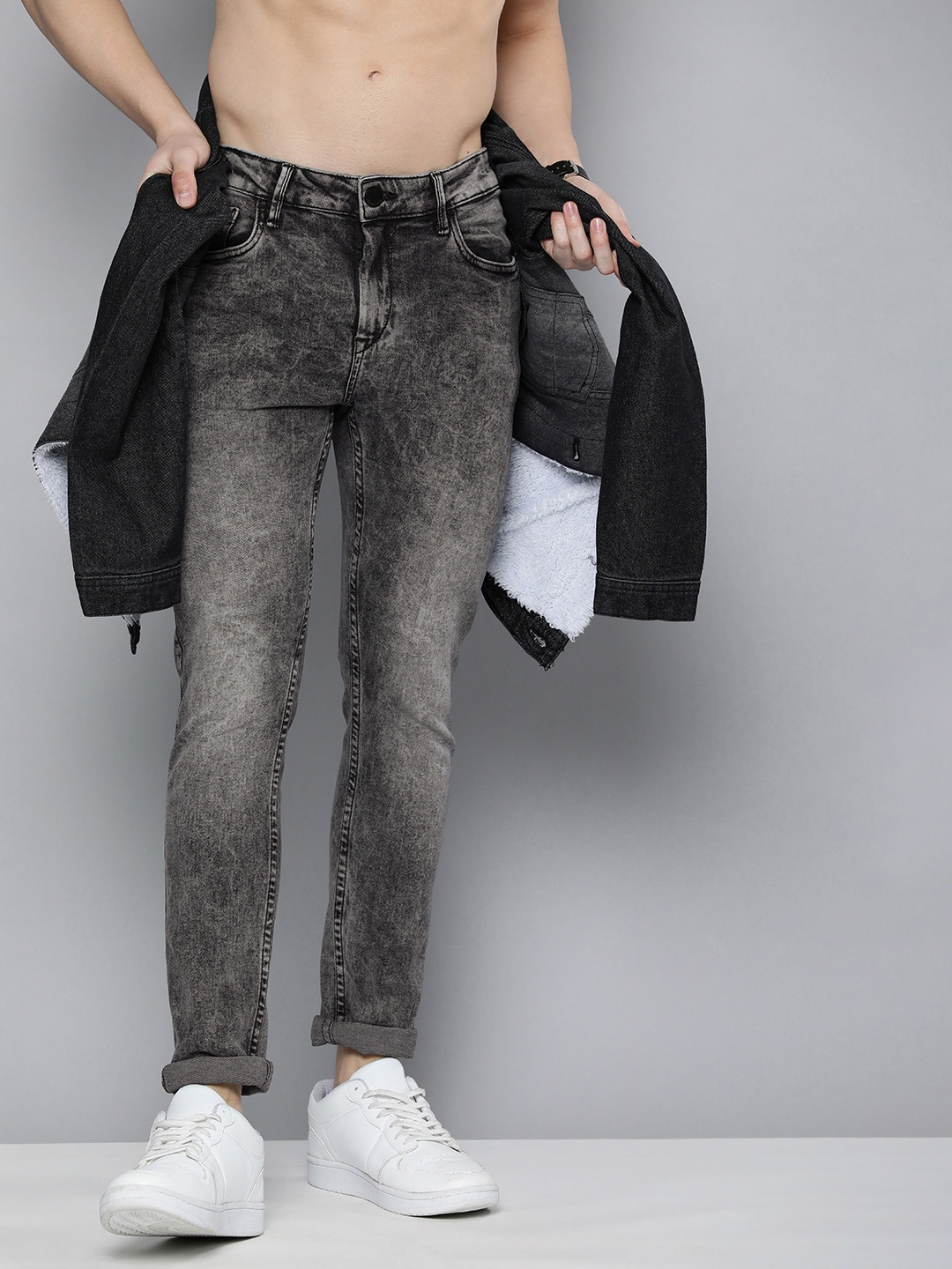 

HERE&NOW Men Mid-Rise Skinny Fit Heavy Fade Acid Wash Stretchable Jeans, Charcoal