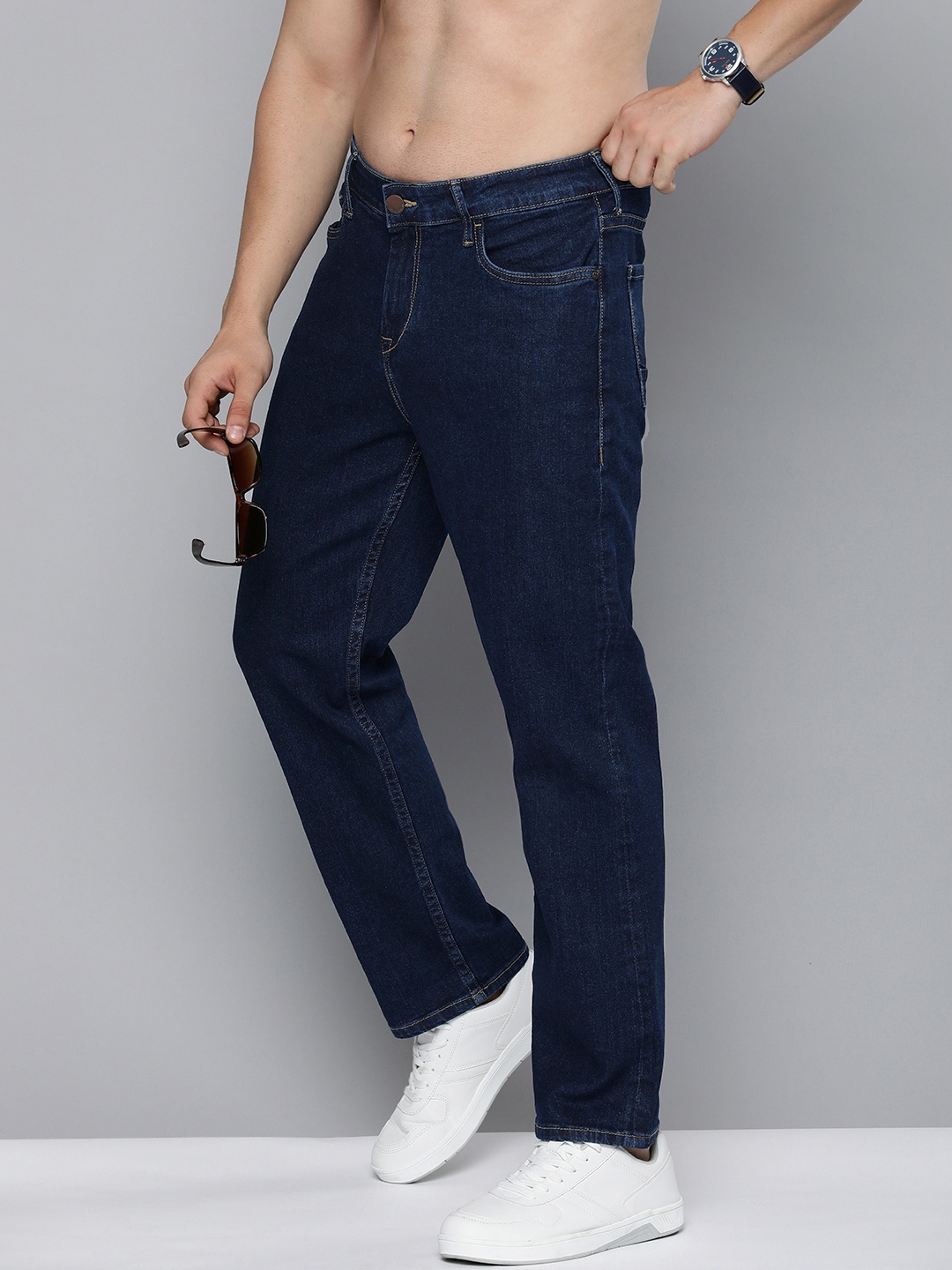 

HERE&NOW Men Mid Rise No Fade Regular Fit Stretchable Jeans, Blue
