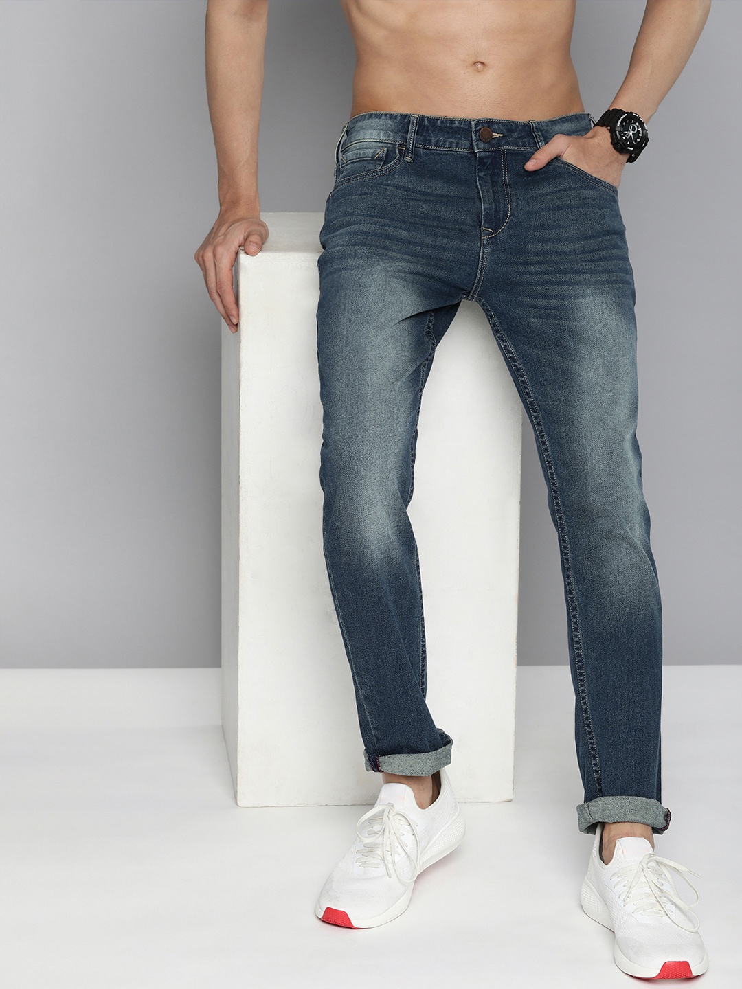 

HERE&NOW Men Slim Fit Heavy Fade Stretchable Mid-Rise Jeans, Blue