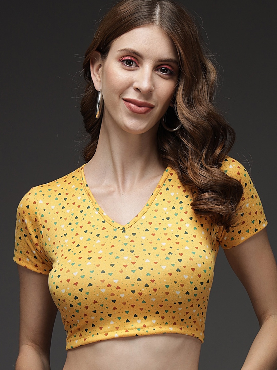 

Darzi Geometric Printed V-Neck Crop Top, Yellow