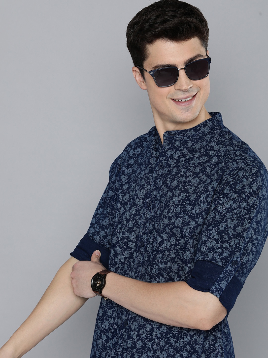 

HERE&NOW Floral Printed Slim Fit Pure Cotton Casual Shirt, Navy blue