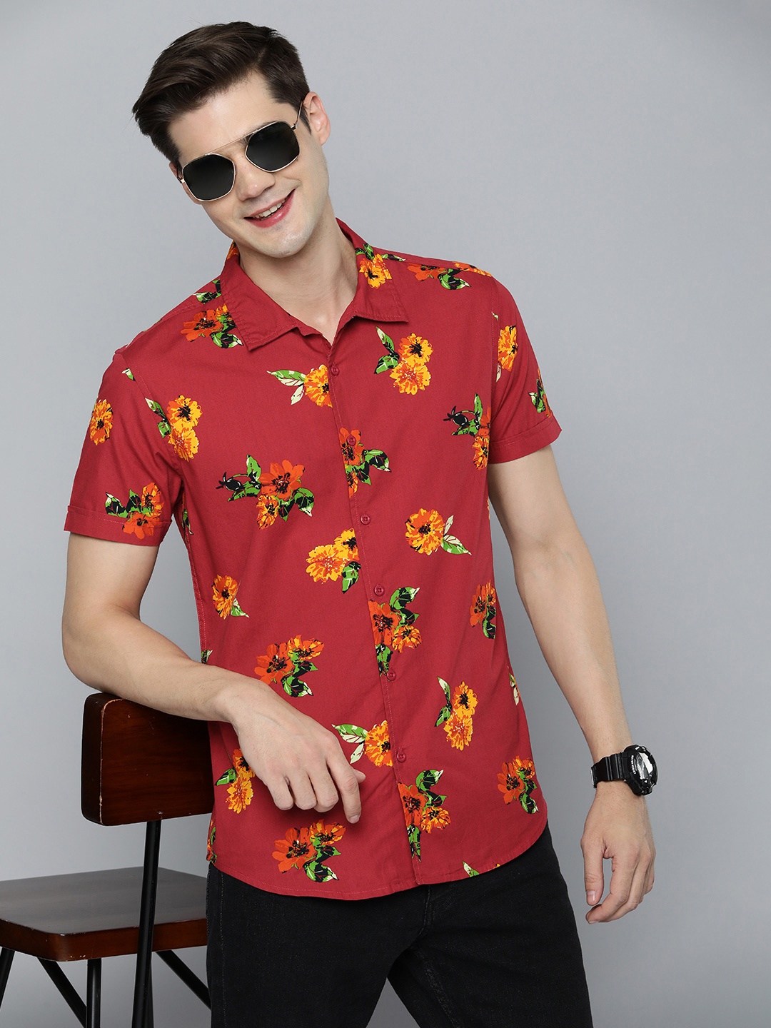 

HERE&NOW Men Pure Cotton Slim Fit Floral Printed Casual Shirt, Red