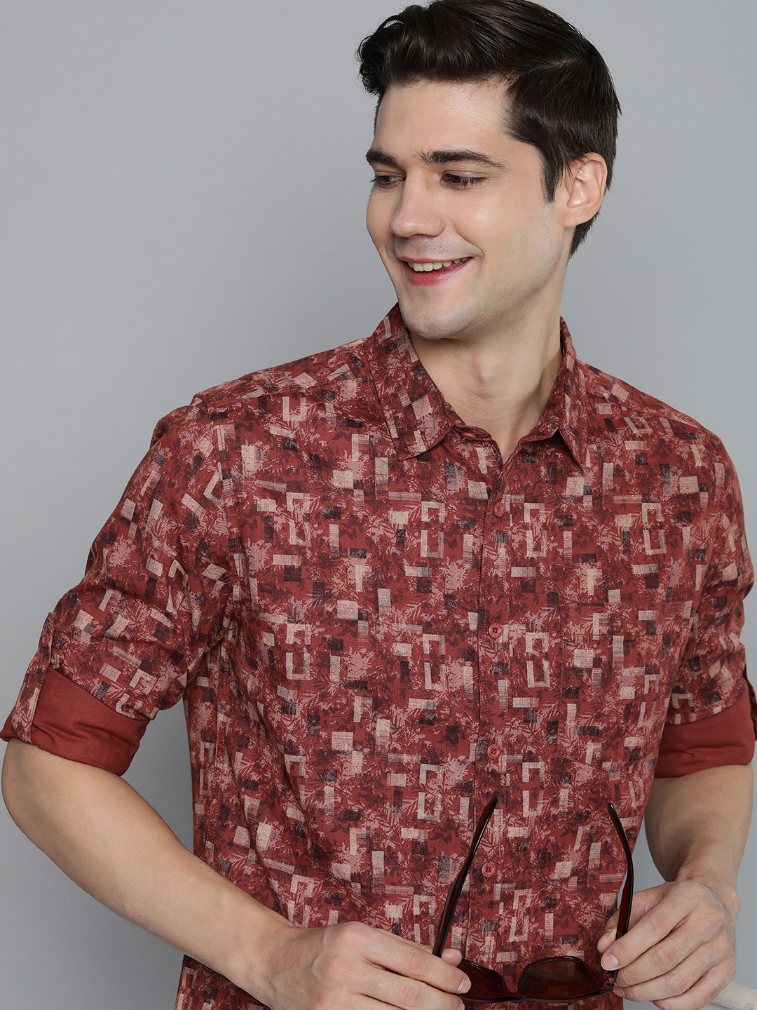 

HERE&NOW Men Pure Cotton Slim Fit Abstract Printed Casual Shirt, Rust