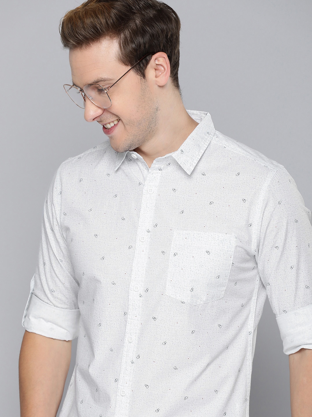 

HERE&NOW Men Pure Cotton Slim Fit Floral Printed Casual Shirt, White
