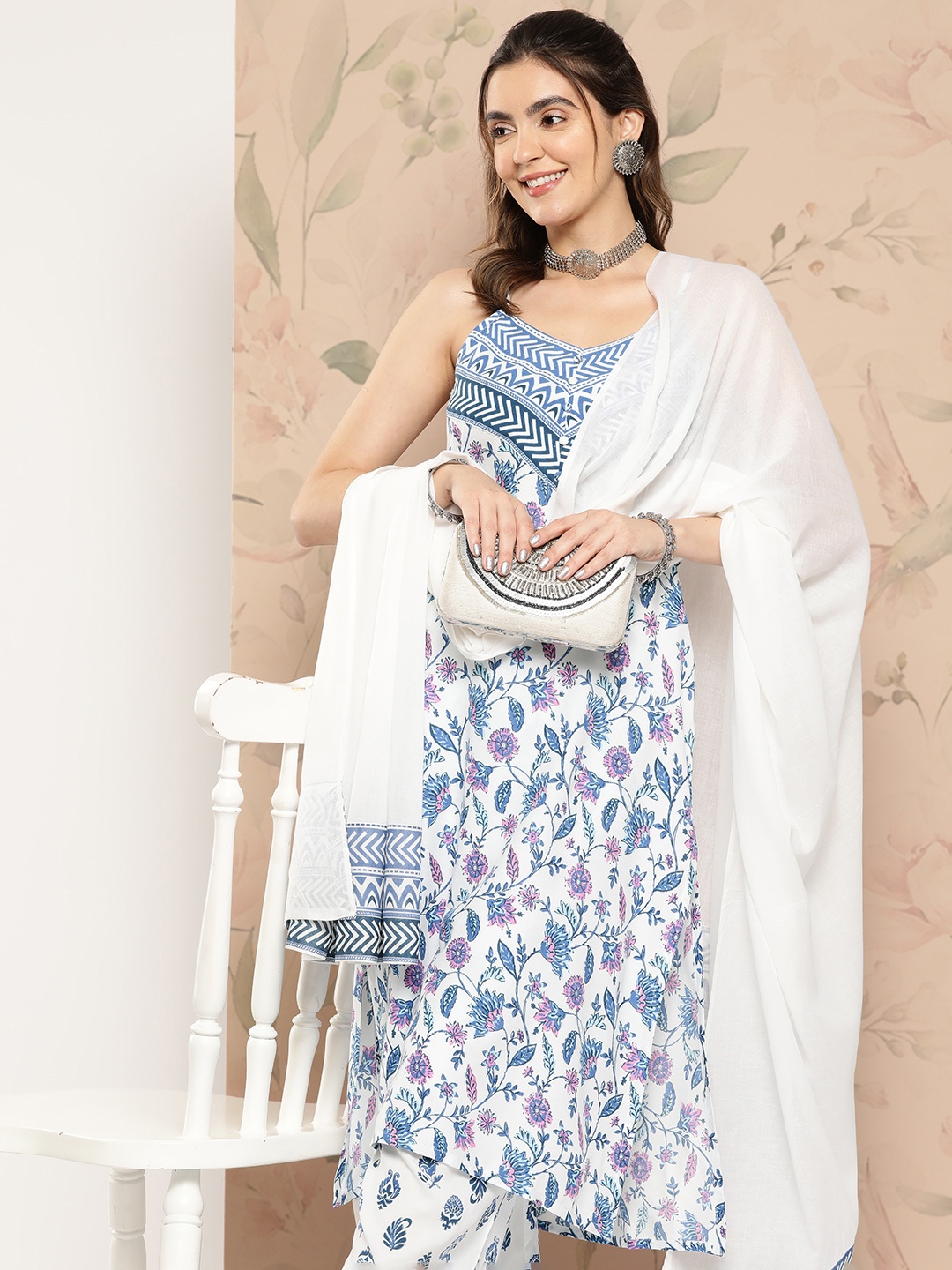 

HERE&NOW Women Floral Printed Kurta Set & Dupatta, White