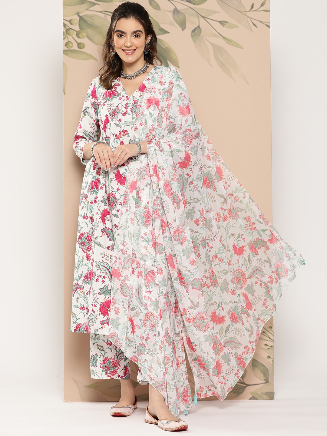 

HERE&NOW Women Ethnic Motifs Printed Kurta with Trousers & Dupatta, White