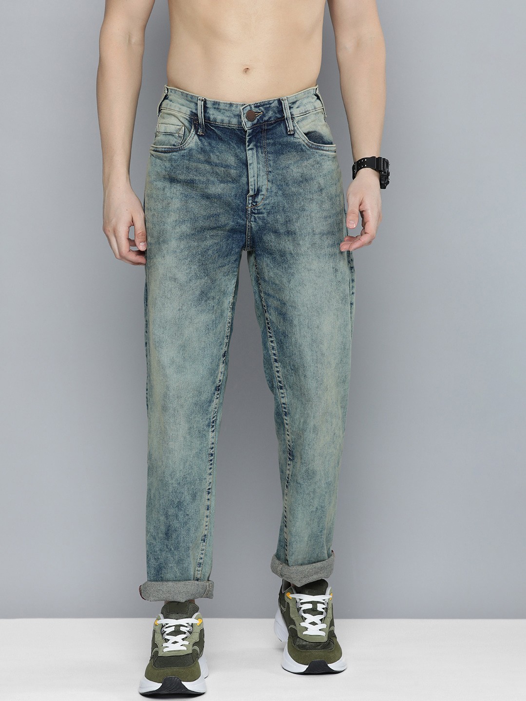 

HERE&NOW Men Mid Rise Regular Fit Heavy Fade Acid Wash Stretchable Jeans, Blue