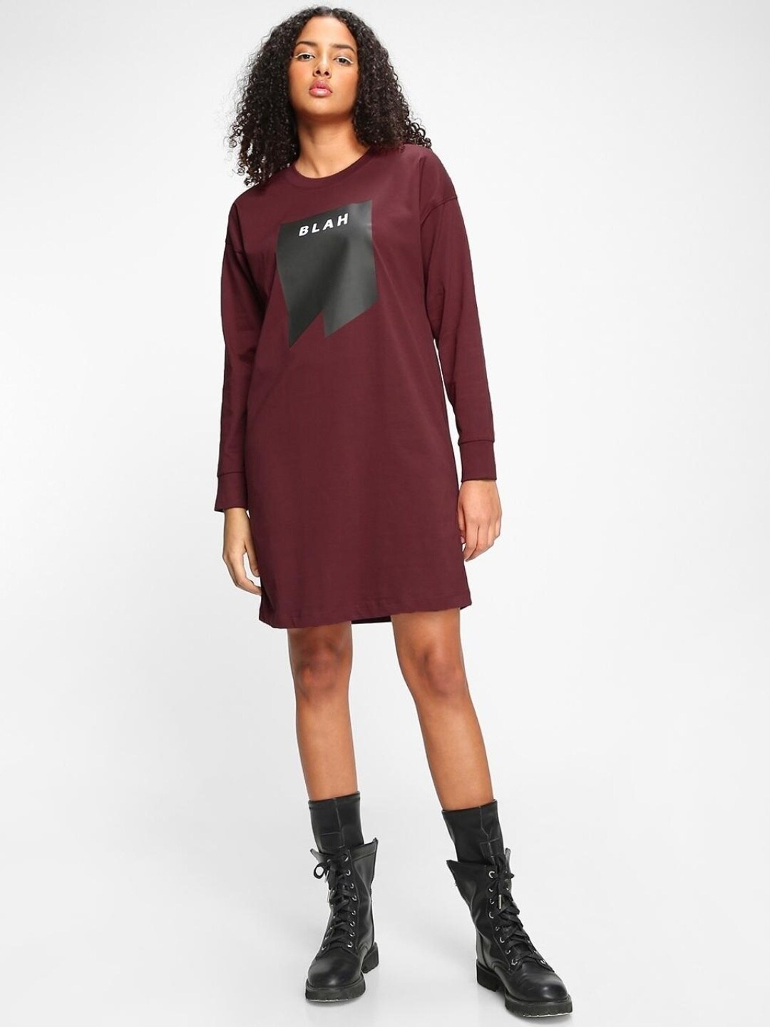 

Bewakoof Graphic Printed Cotton T-shirt Dress, Maroon