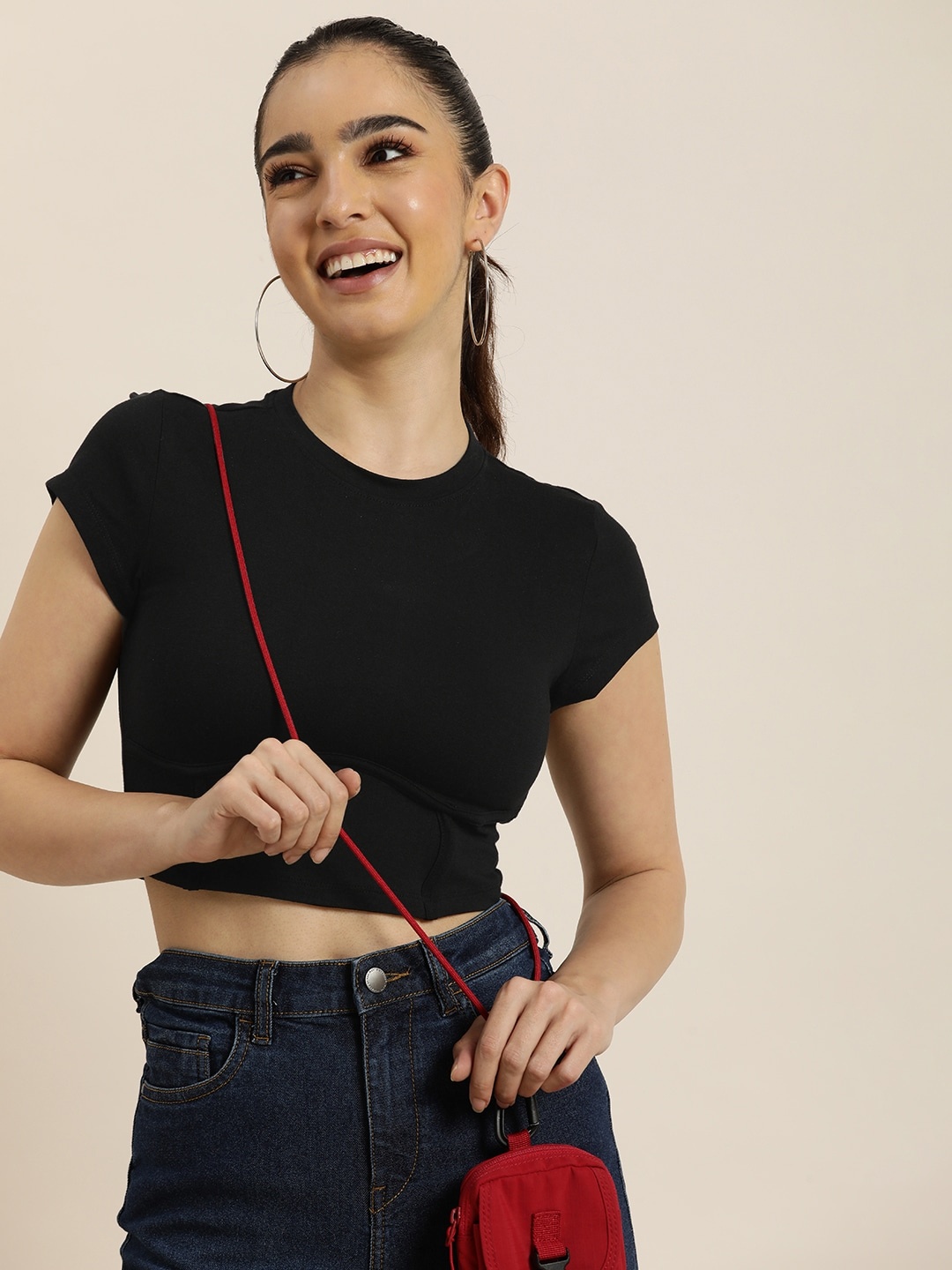 

HERE&NOW Round Neck T-shirt, Black
