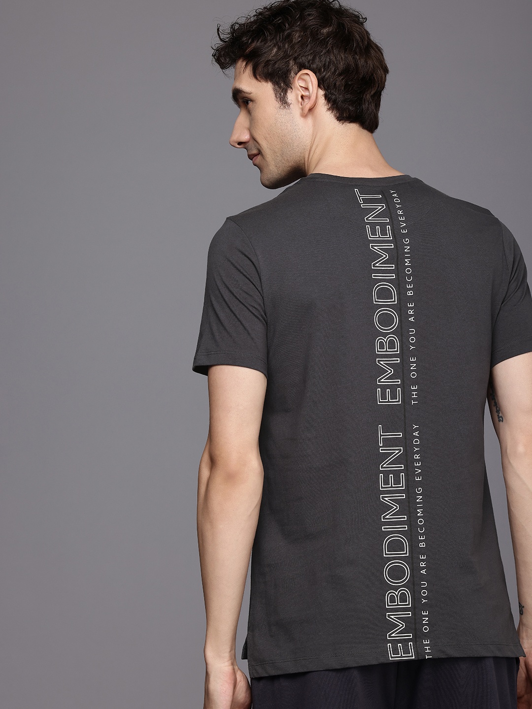 

HRX by Hrithik Roshan Typography Printed Pure Cotton Yoga T-shirt, Charcoal