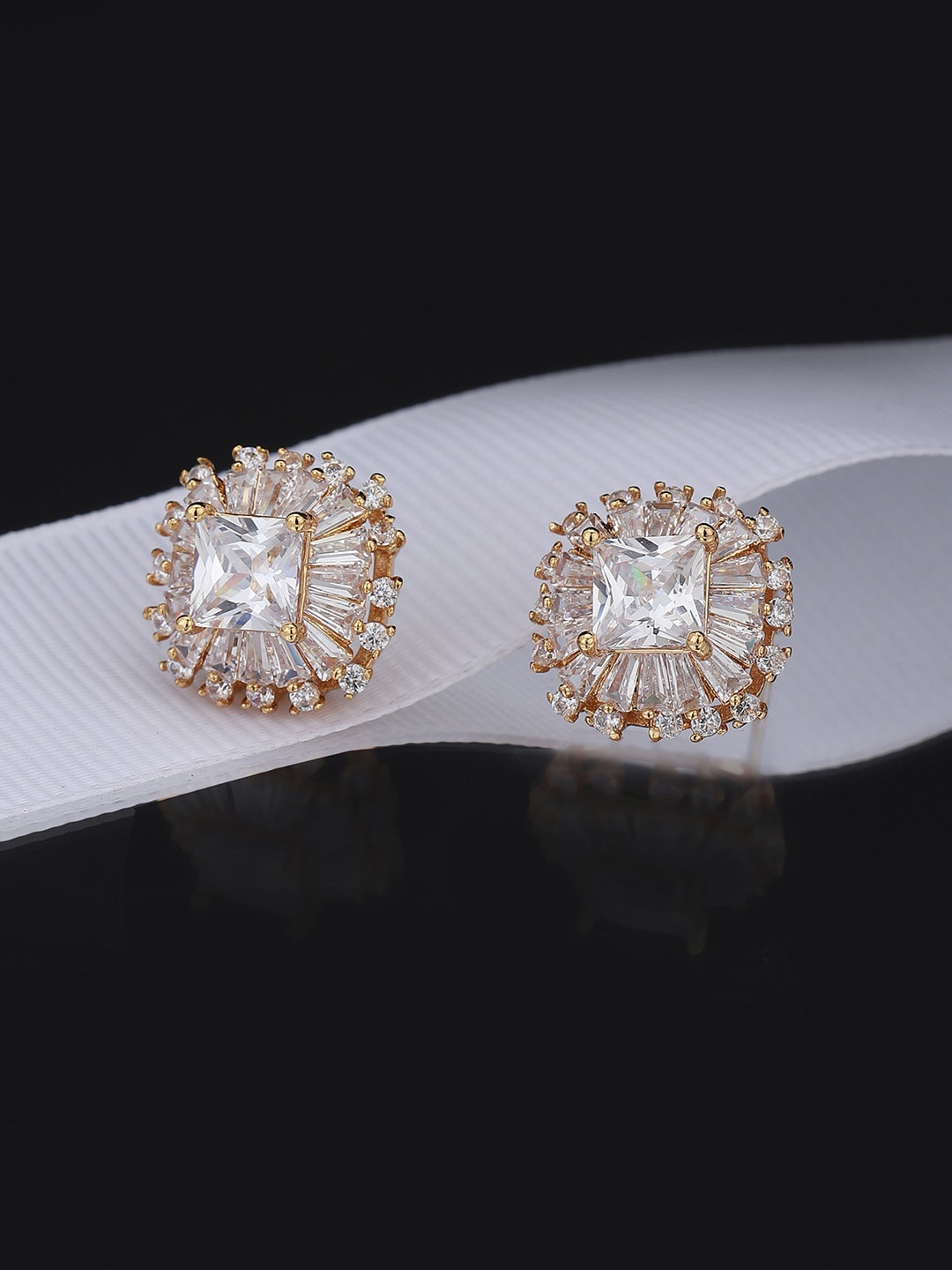 

Carlton London Rose Gold-Plated Circular Premium Studs Earrings, White