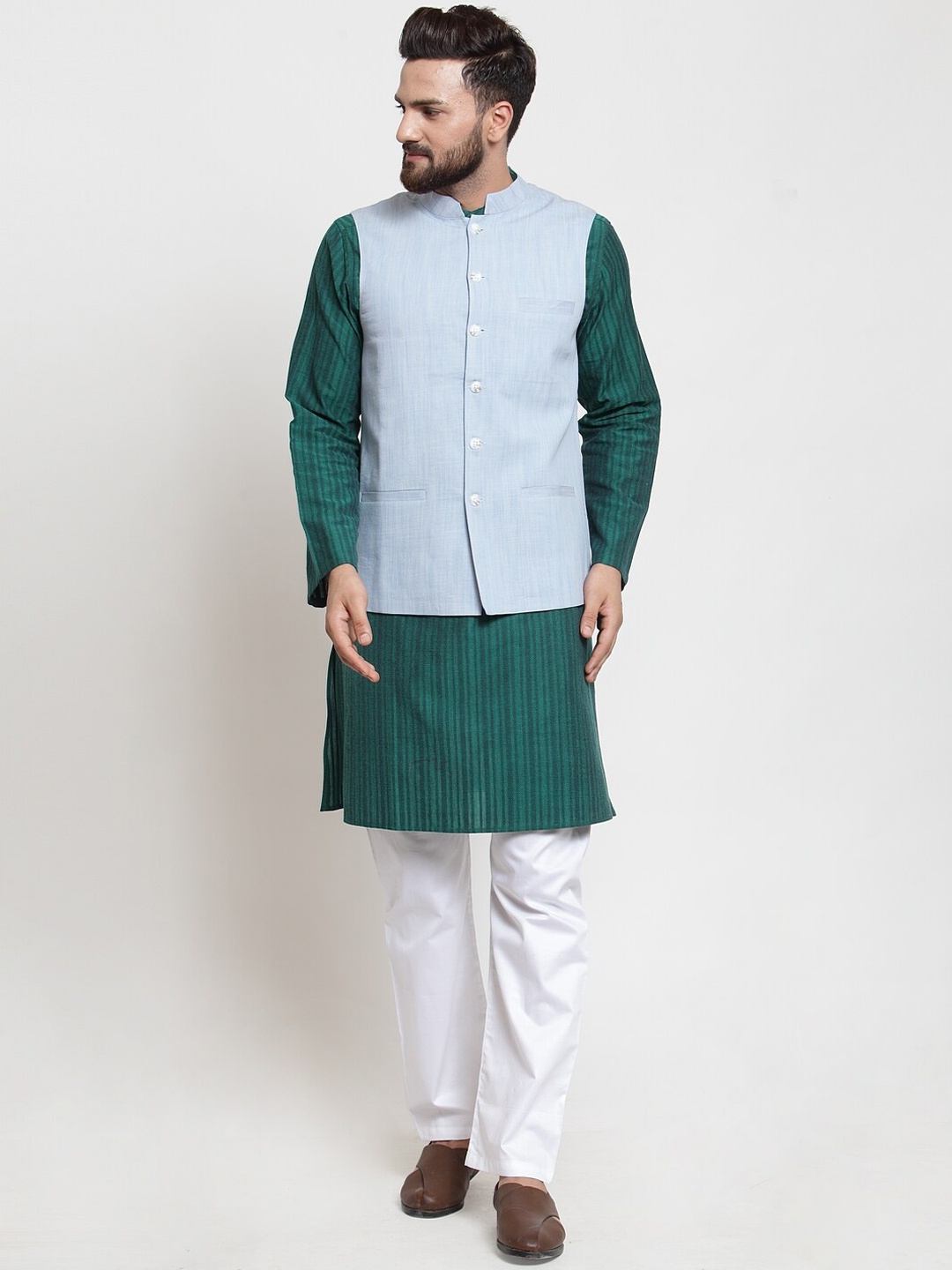 

NEUDIS Men Cotton Woven Mandarin Collar Sleeveless Nehru Jacket, Blue