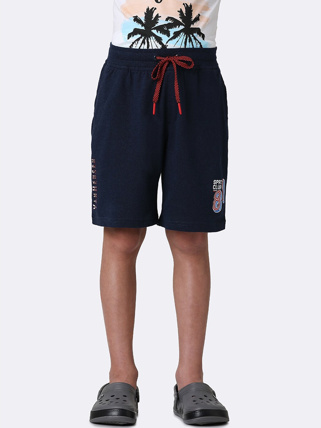 

Van Heusen Boys Regular Fit High-Rise Sports Shorts, Navy blue