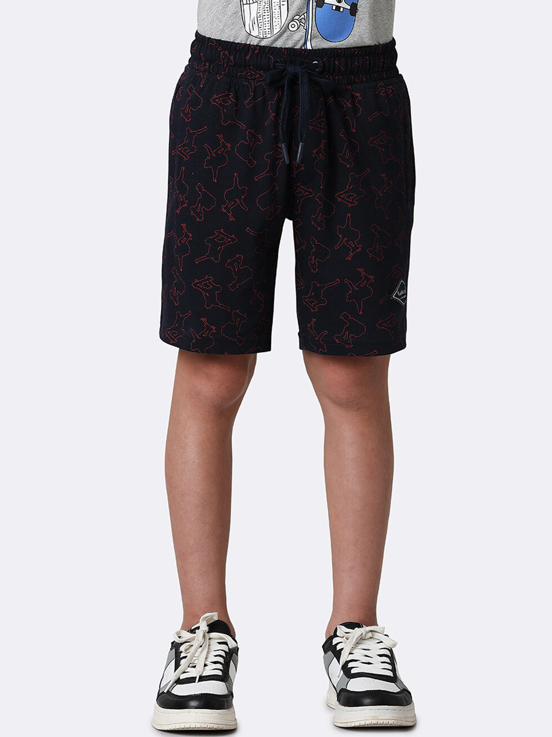 

Van Heusen Boys High-Rise Smart Tech Easy Stain Release Sports Shorts, Navy blue