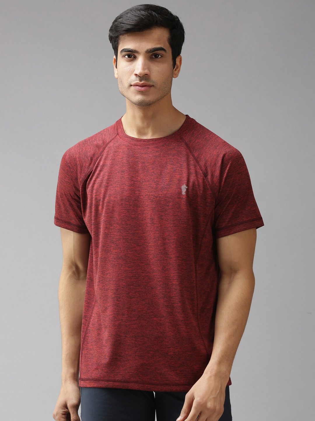 EPPE Men Round Neck Raglan Sleeves Dri-FIT T-shirt, Maroon