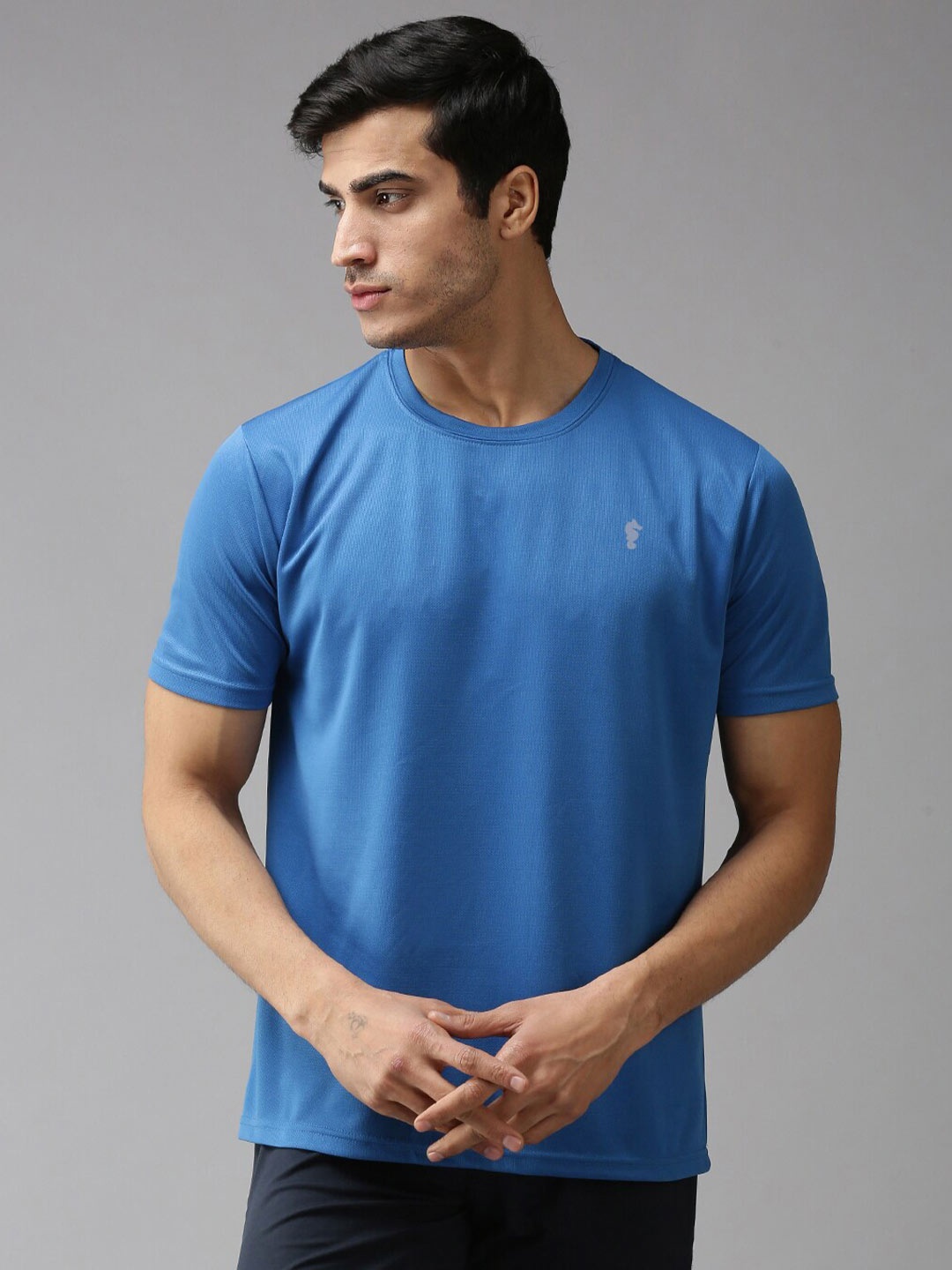 

EPPE Men Solid Dry Fit Round Neck Slim Fit Sports T-Shirt, Blue