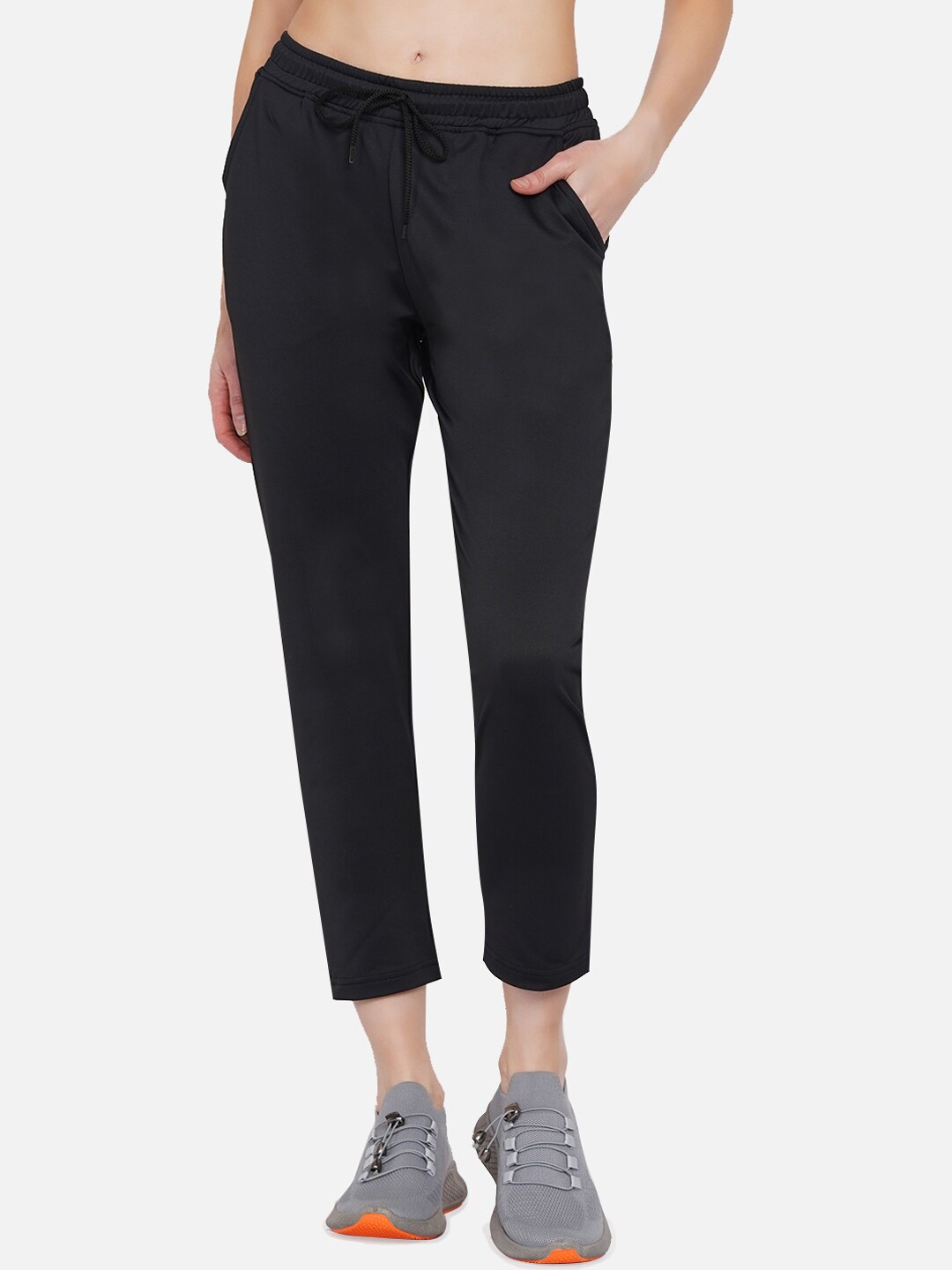 ARMISTO Women Straight-Fit Dry Fit Track Pants, Black