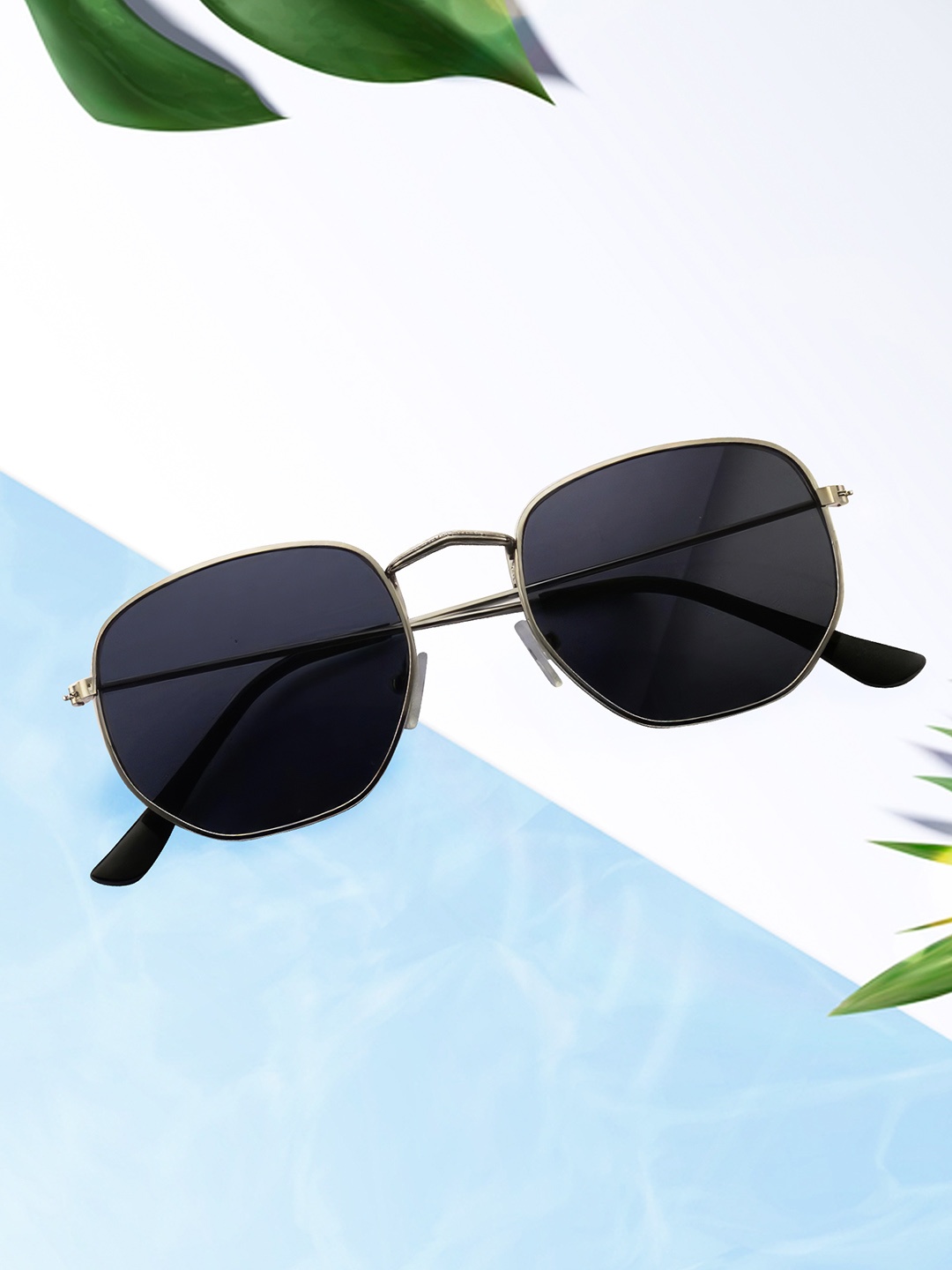 

Floyd Oval Sunglasses with UV Protected Lens 16335_Sil_Blk, Silver