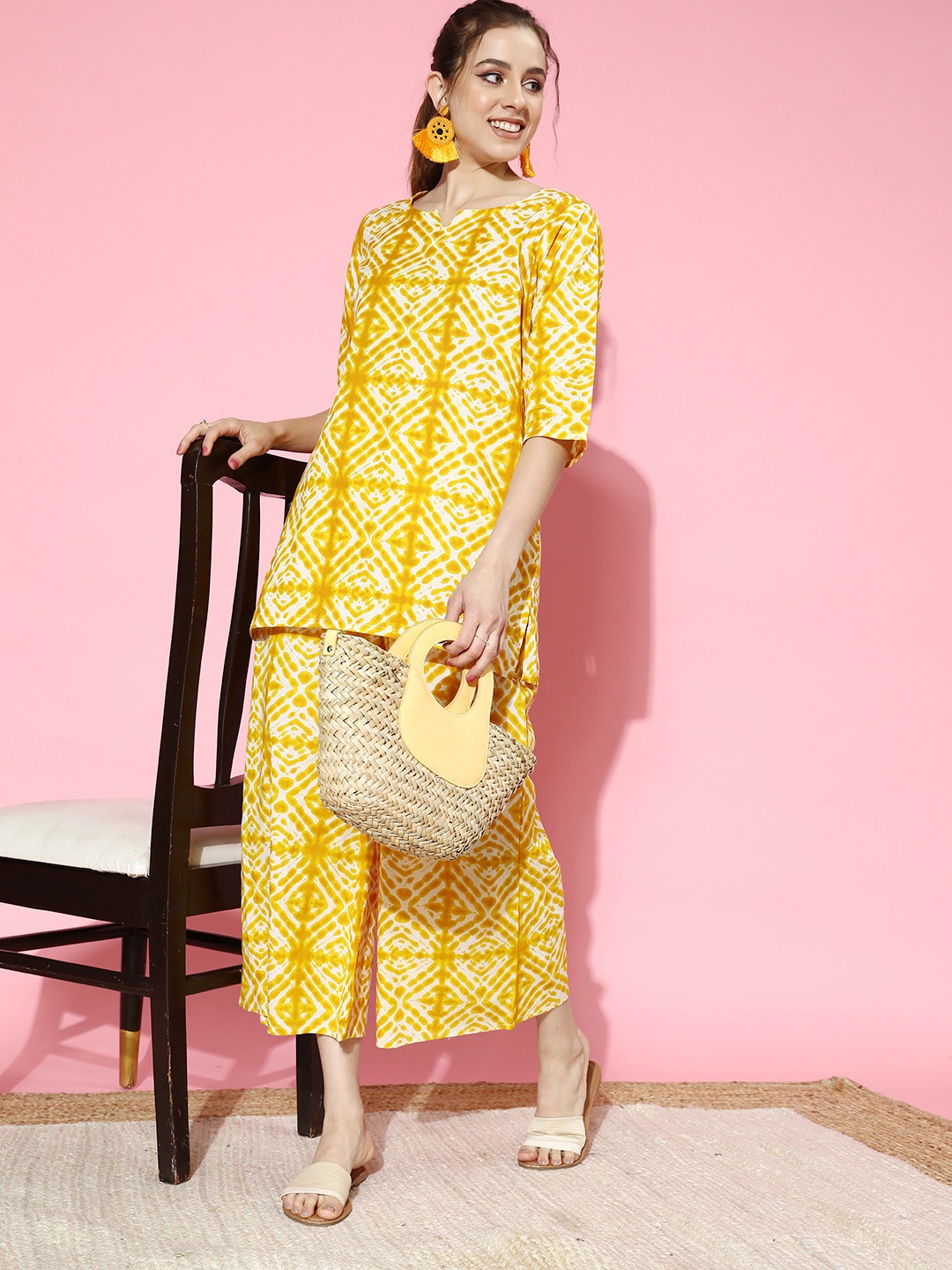 

Libas Tie & Dye Printed Pure Cotton Night suit, Mustard