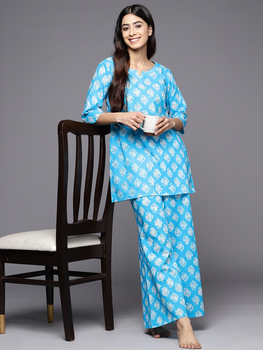 

Libas Ethnic Motifs Printed Pure Cotton Night suit, Turquoise blue