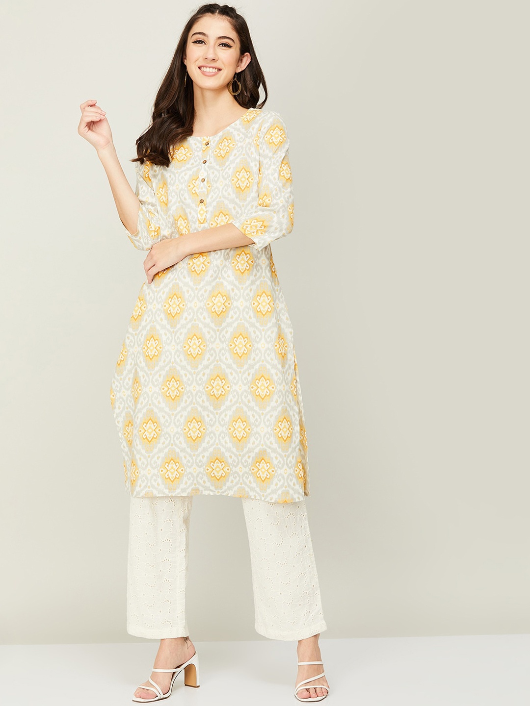 

Melange by Lifestyle Women Ethnic Motifs Printed Cotton Kurta, Yellow