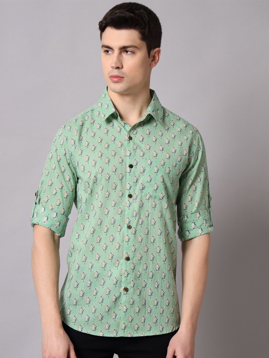 

Sutidora Men Floral Printed Casual Cotton Shirt, Green