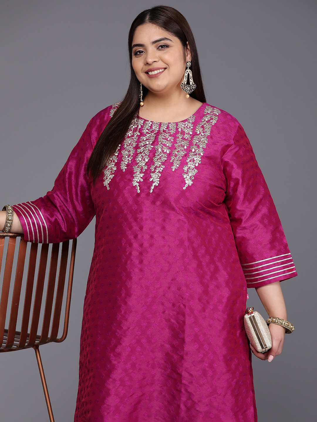 

Varanga Plus Size Floral Yoke Design Jacquard Kurta, Pink