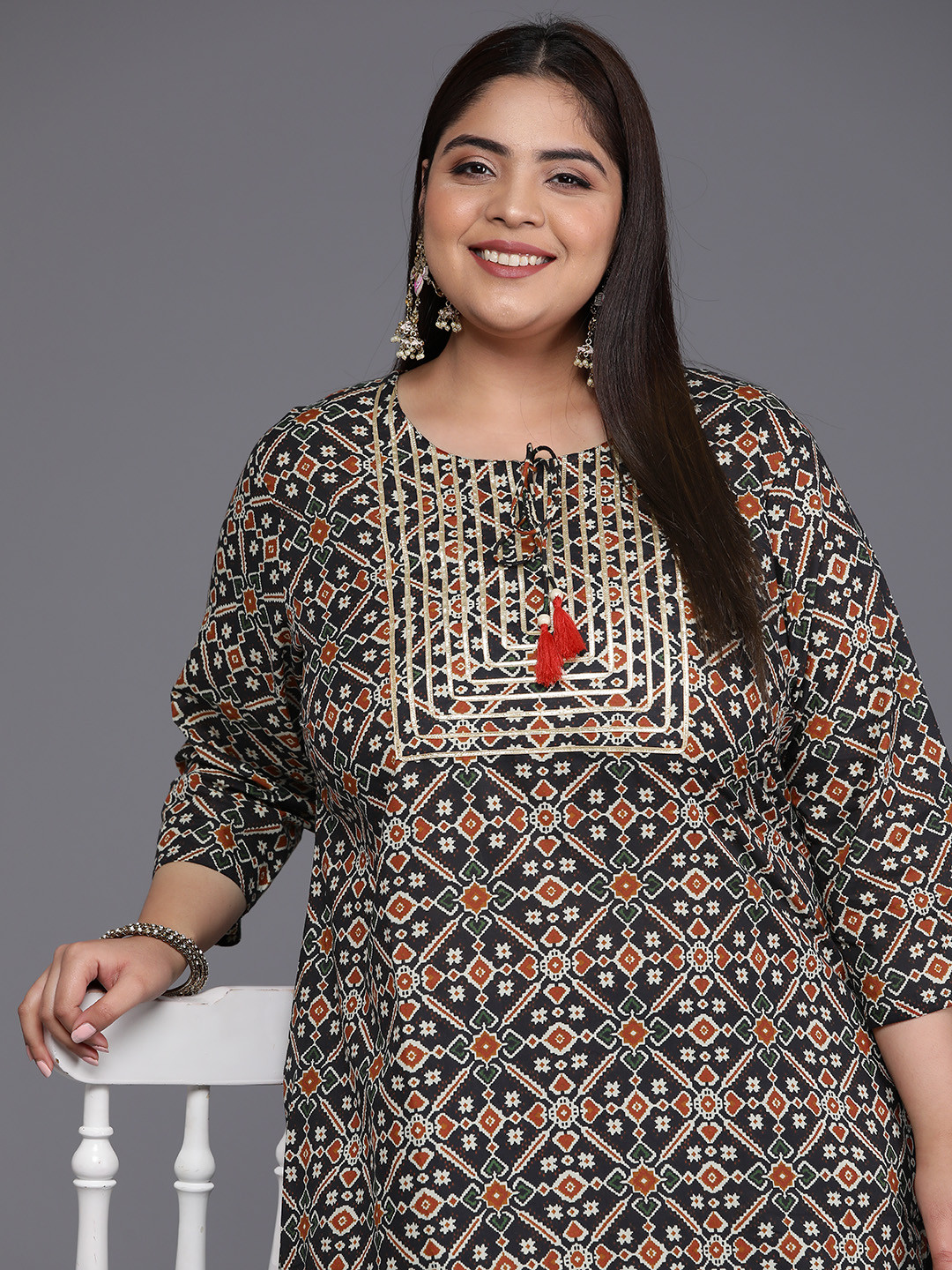 

Varanga Plus Size Ethnic Motifs Printed Gotta Patti Cotton Kurta, Black