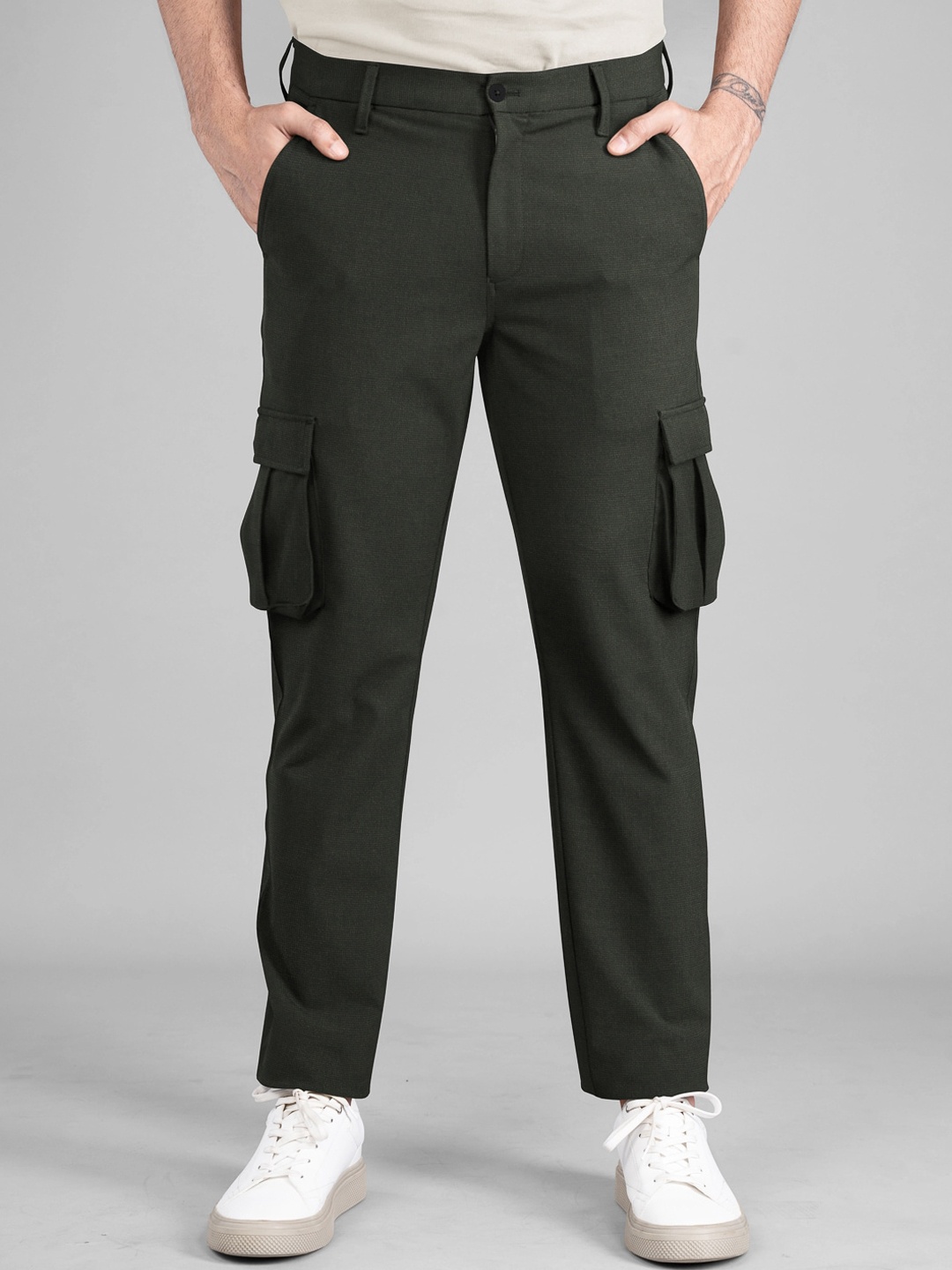 

The Pant Project Men Tailored Slim Fit Wrinkle Free Cargos, Green