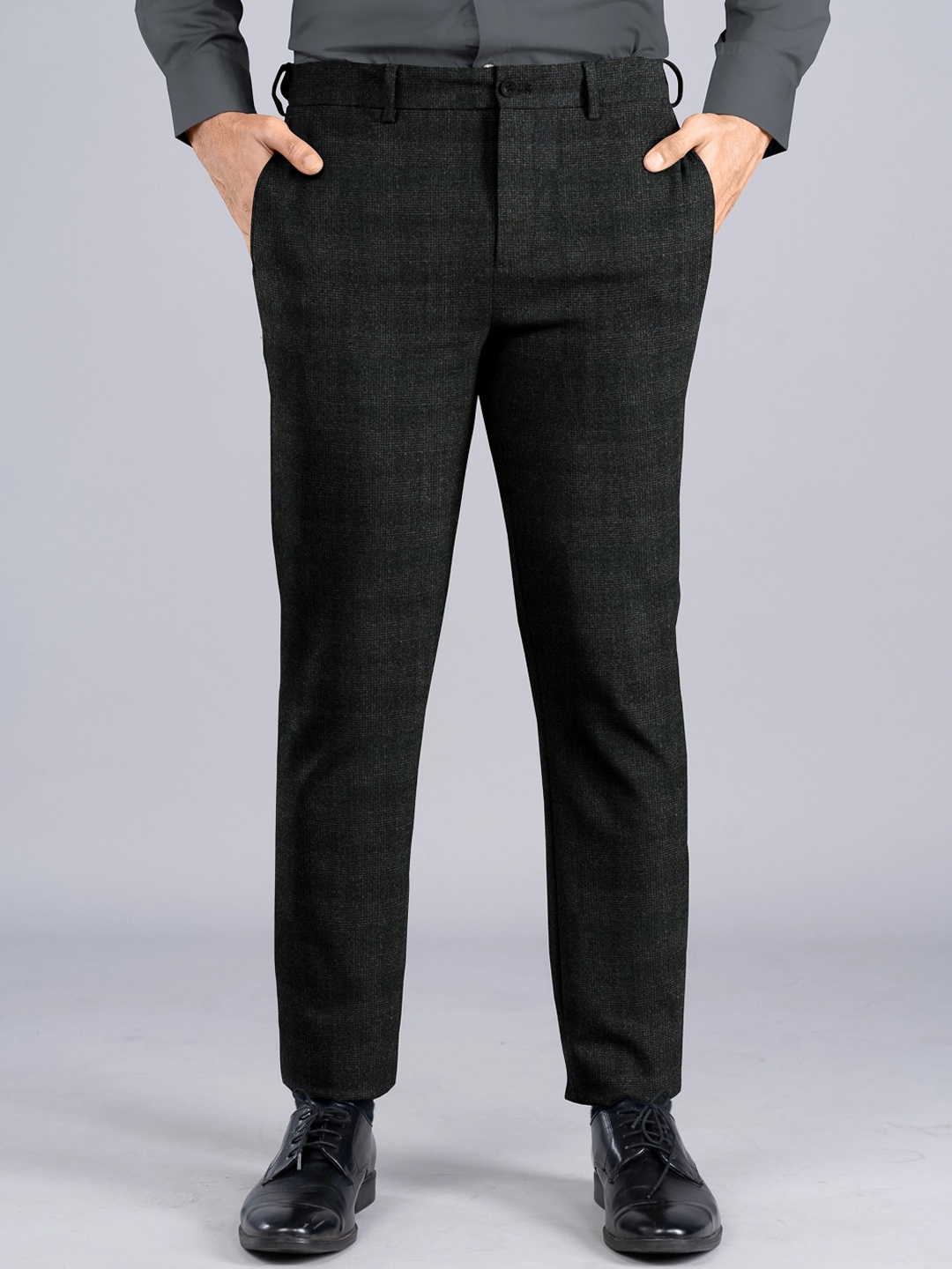 

The Pant Project Men Checked Tailored Slim Fit Wrinkle Free Formal Trousers, Grey