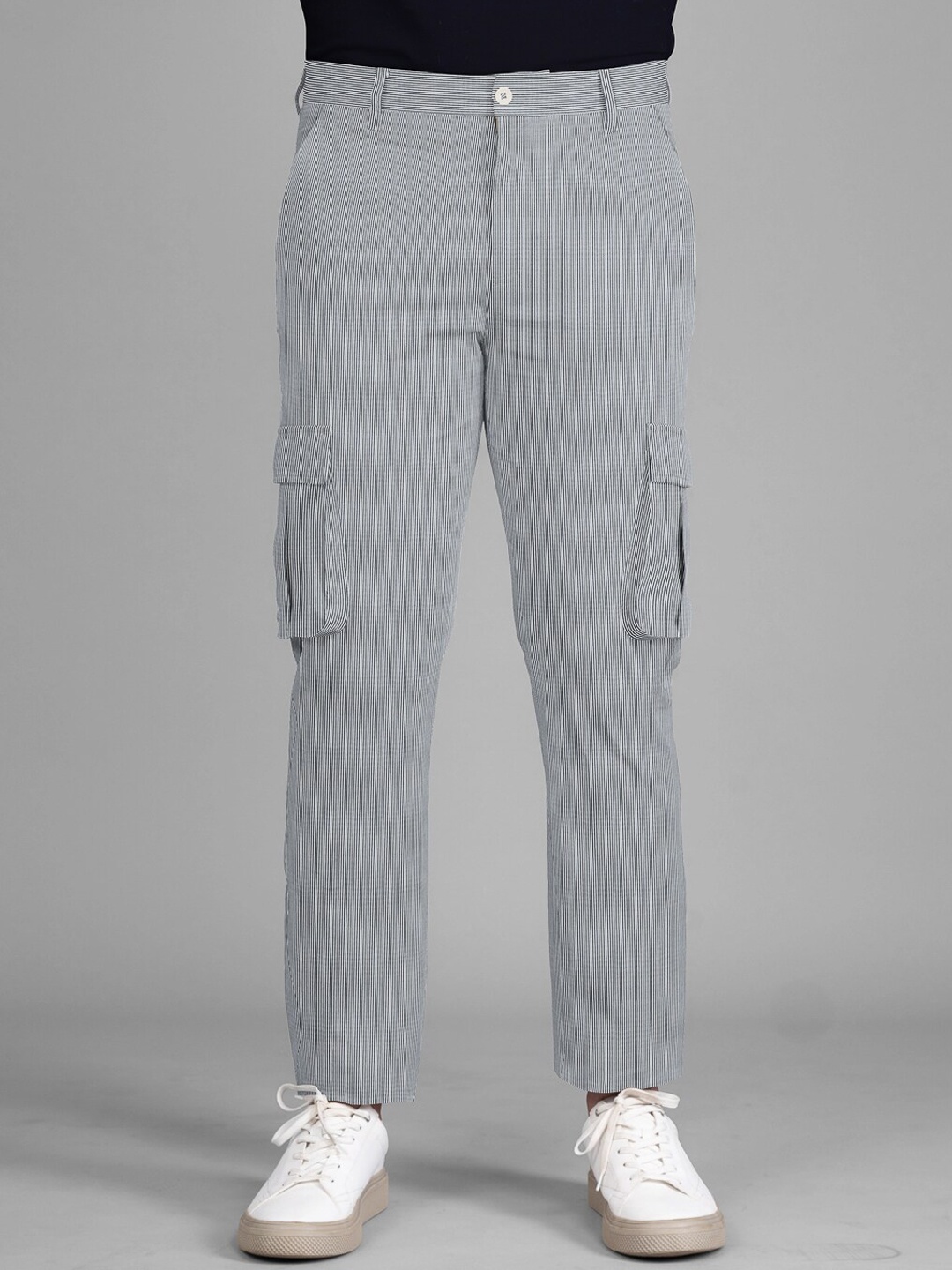 

The Pant Project Men Striped Tailored Slim Fit Cargos Trousers, Grey