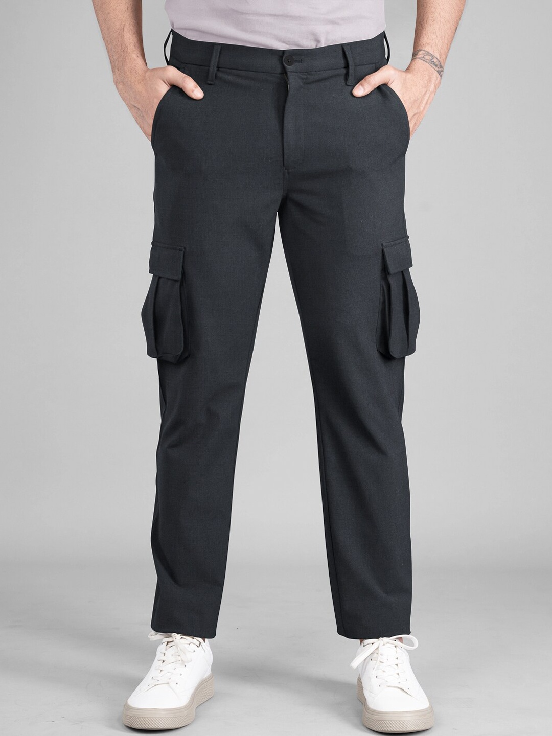 

The Pant Project Men Slim Fit Mid-Rise Wrinkle Free Cargos Trousers, Charcoal