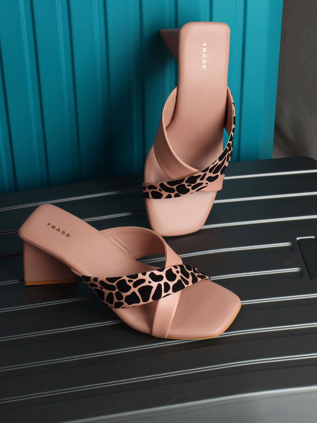 

TRASE Printed Block Heels, Peach